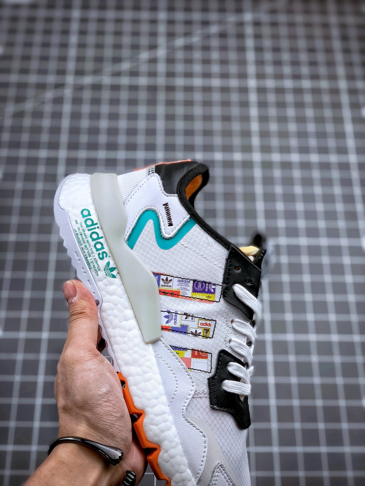 220 Adidas Nite Jogger 2019 Boost 三叶草串标 联名夜行者 FX3811