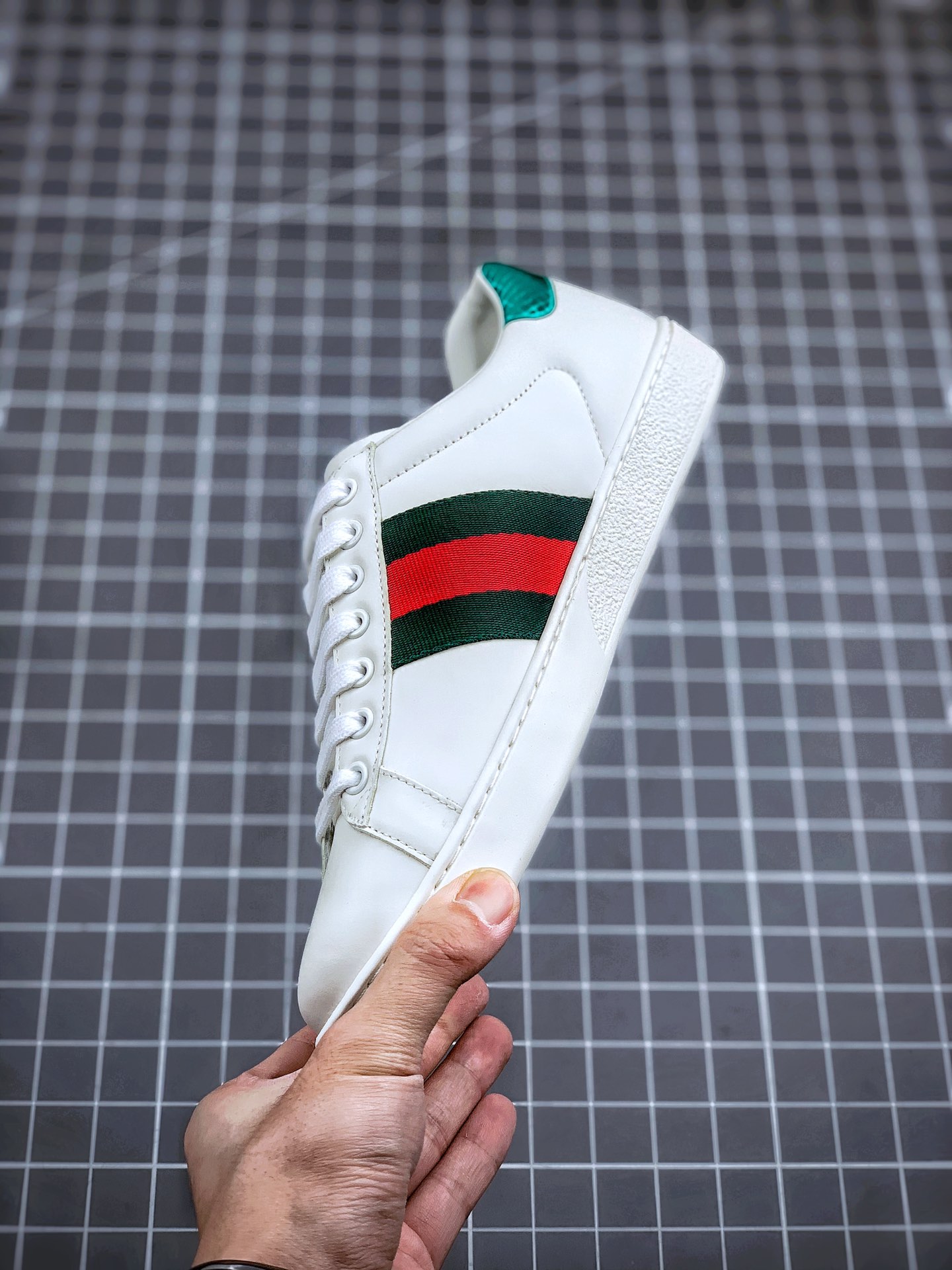 230 原装海淘平台专供 渠道正品订单 Gucci 古驰小白鞋系列