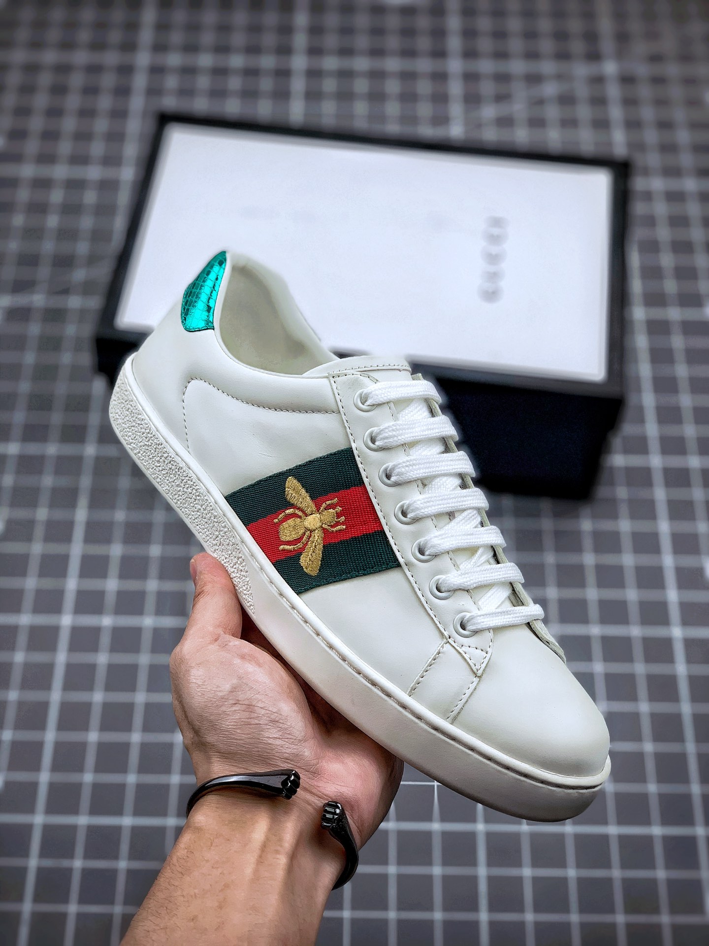 230 原装海淘平台专供 渠道正品订单 Gucci 古驰小白鞋系列