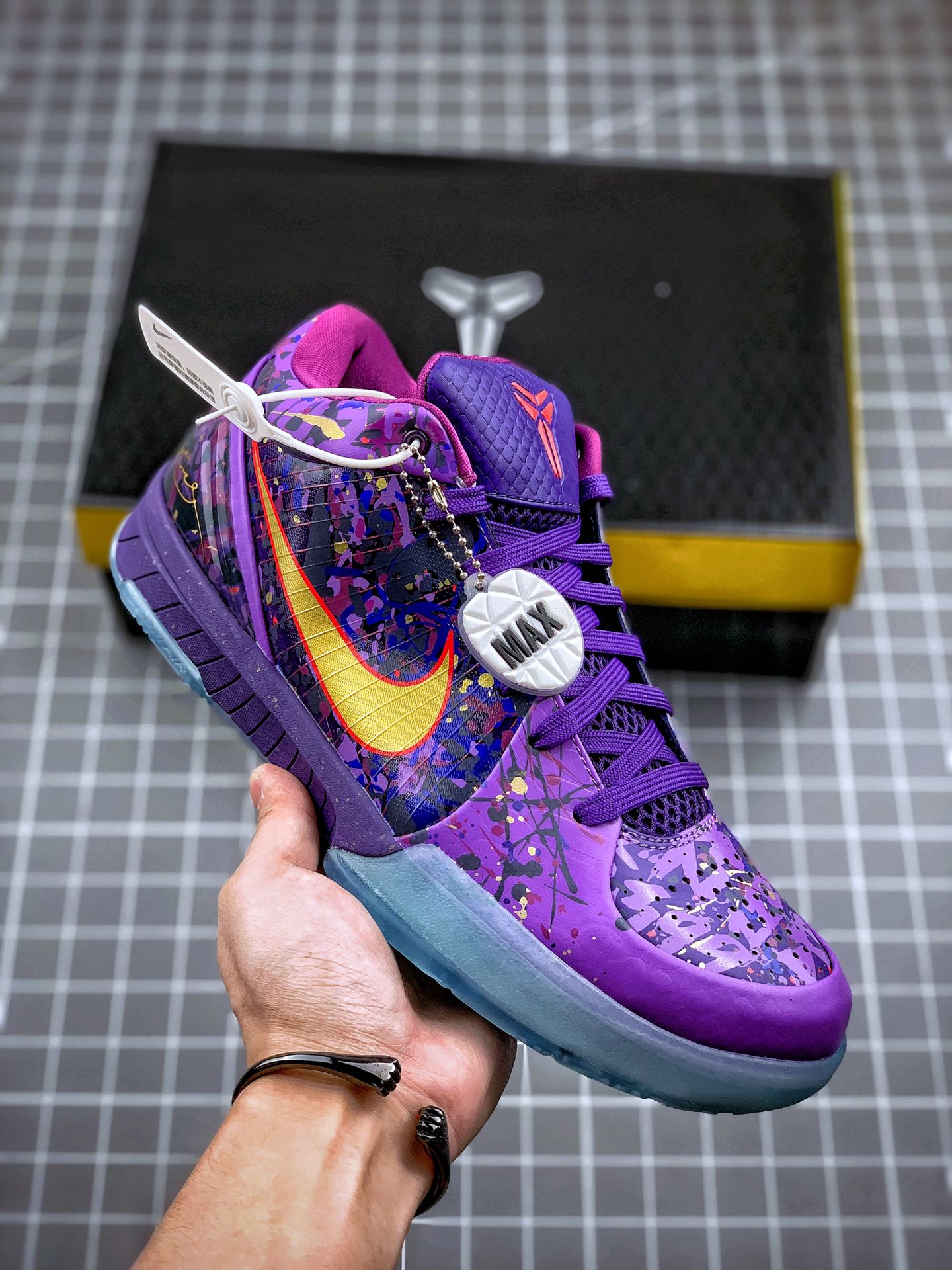 330 NIKE ZOOM KOBE 4 PROTRO  科比四代大师之路 639693-500