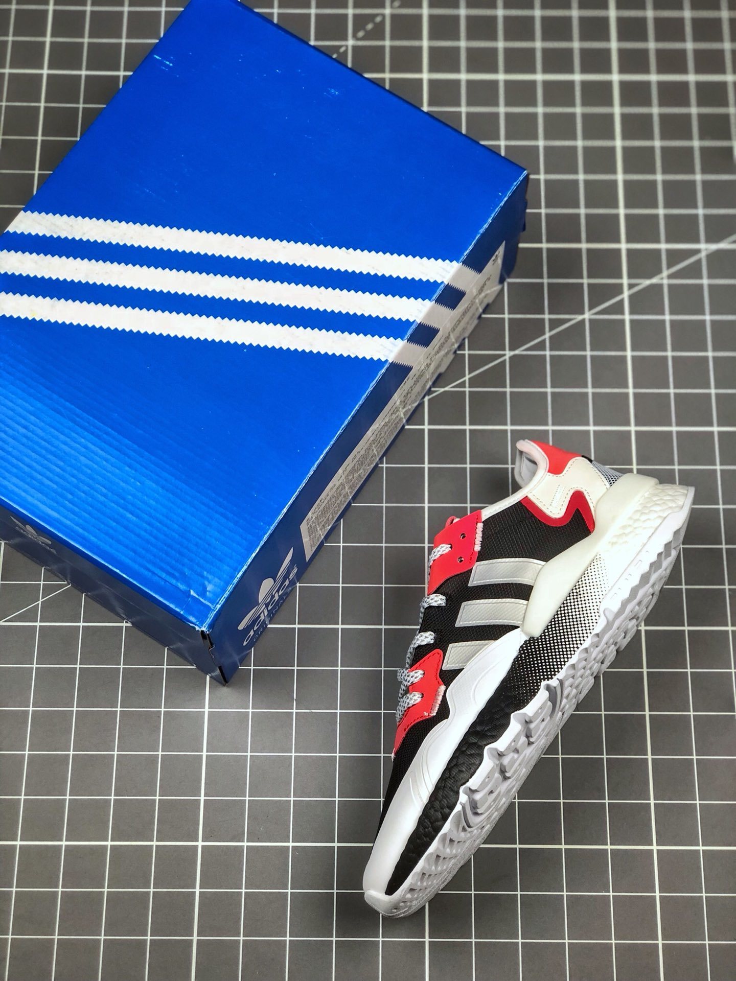 190 公司级 巴斯夫真爆 Adidas Nite Jogger 2019 Boost 三叶草串标 联名夜行者 EF5421-莆田鞋,莆田鞋货源,高仿鞋,高仿鞋货源,安福档口,莆田高仿鞋,莆田鞋批发,高仿鞋批发,莆田高仿运动鞋,高仿运动鞋,莆田运动鞋 190 公司级 巴斯夫真爆 Adidas Nite Jogger 2019 Boost 三叶草串标 联名夜行者 EF5421