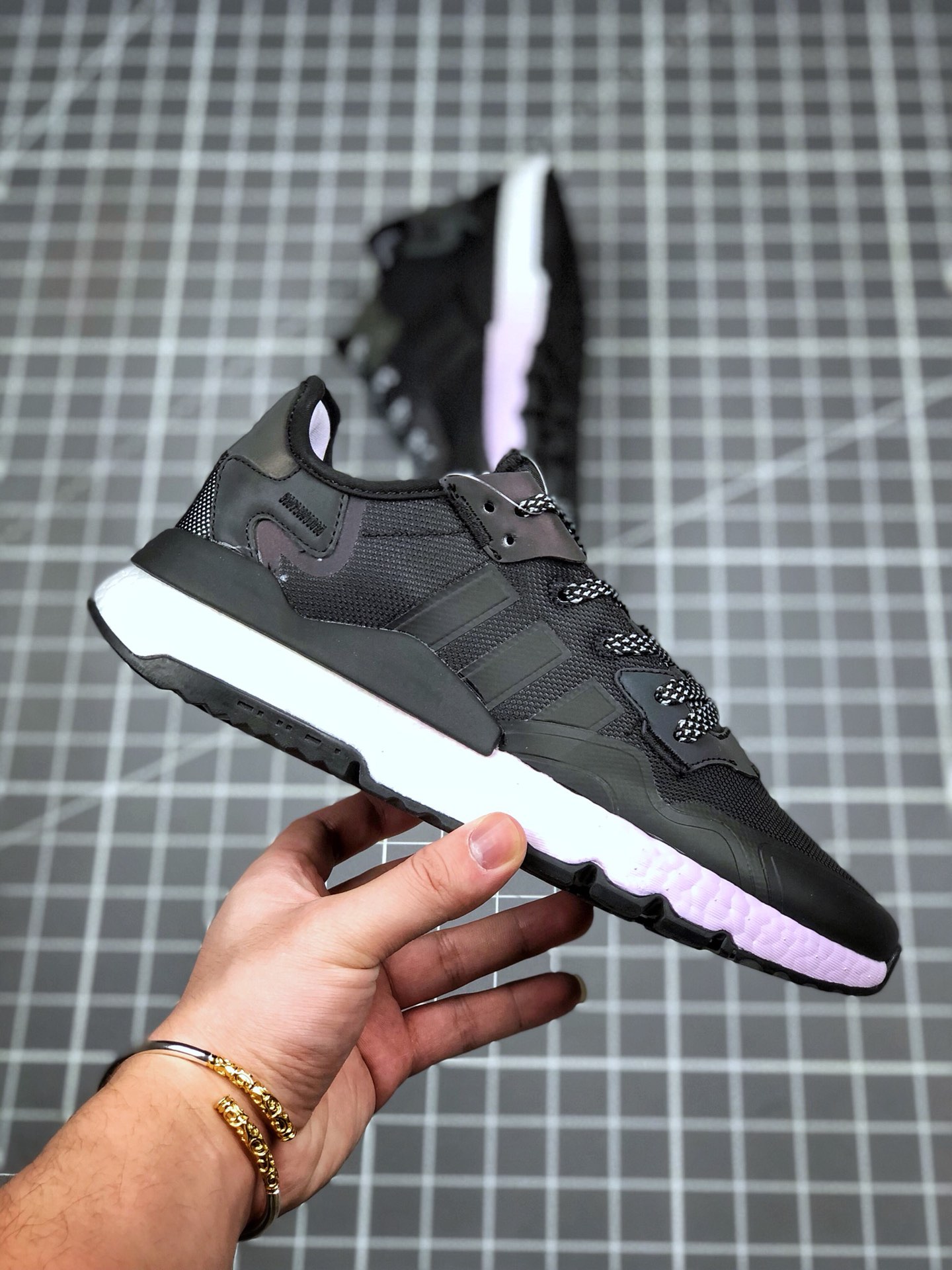 190 公司级 巴斯夫真爆 Adidas Nite Jogger 2019 Boost 三叶草串标 联名夜行者  EF5421