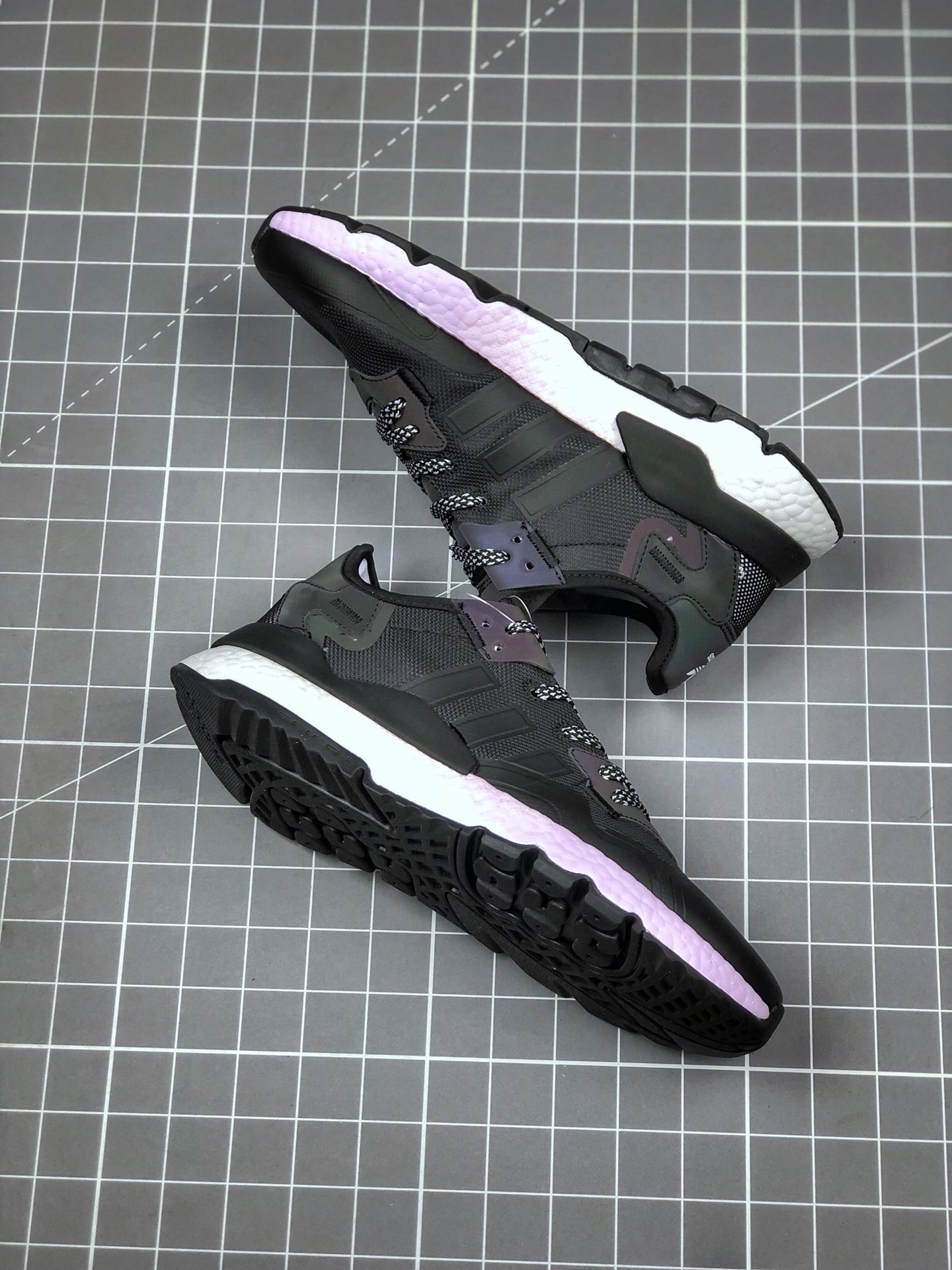 190 公司级 巴斯夫真爆 Adidas Nite Jogger 2019 Boost 三叶草串标 联名夜行者  EF5421