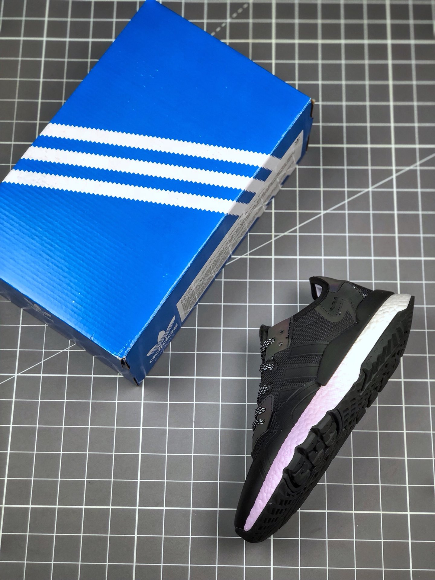 190 公司级 巴斯夫真爆 Adidas Nite Jogger 2019 Boost 三叶草串标 联名夜行者  EF5421