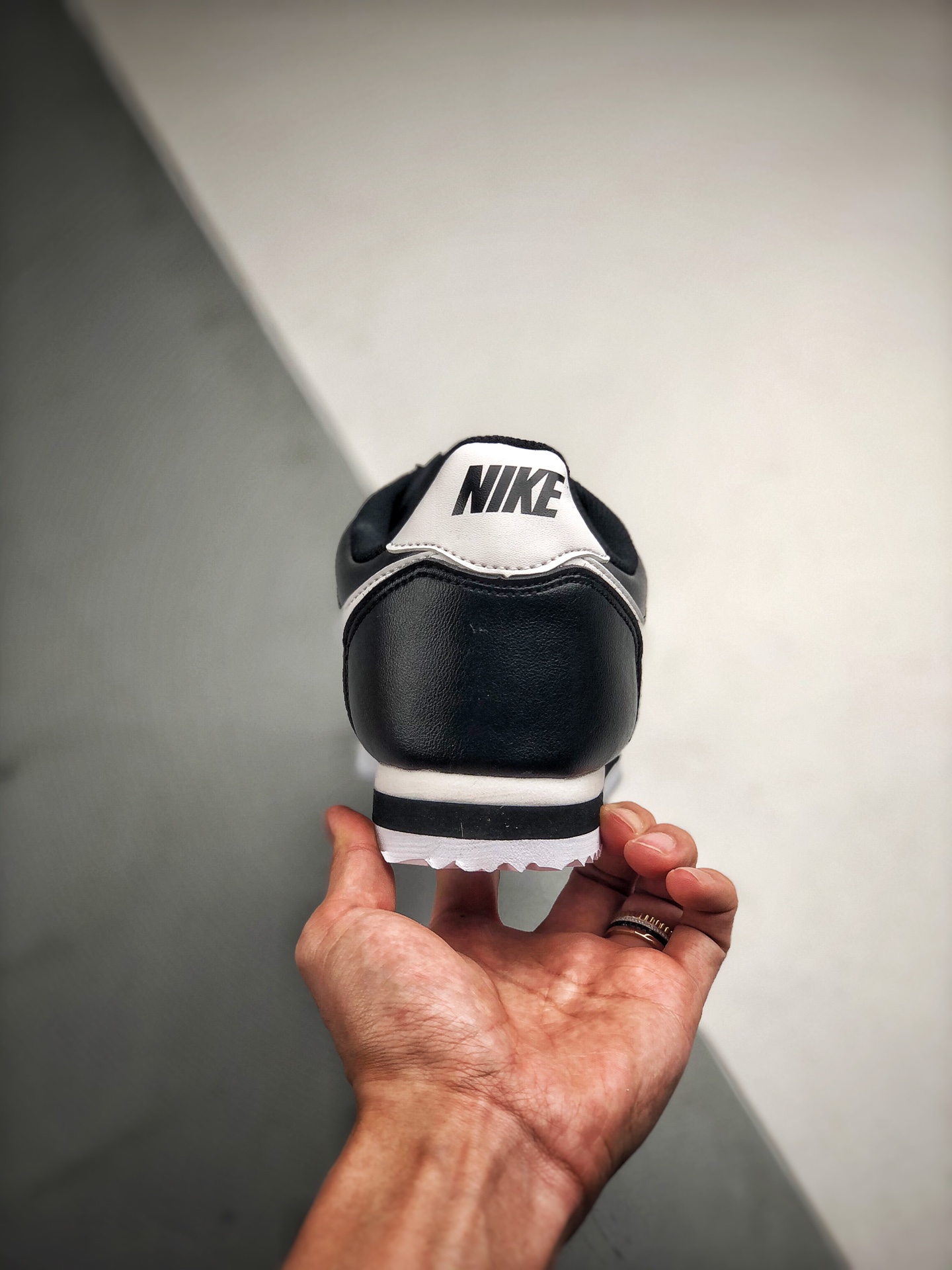 170 Nike Classic Cortez princess  阿甘白黑 官网经典长青款 天猫