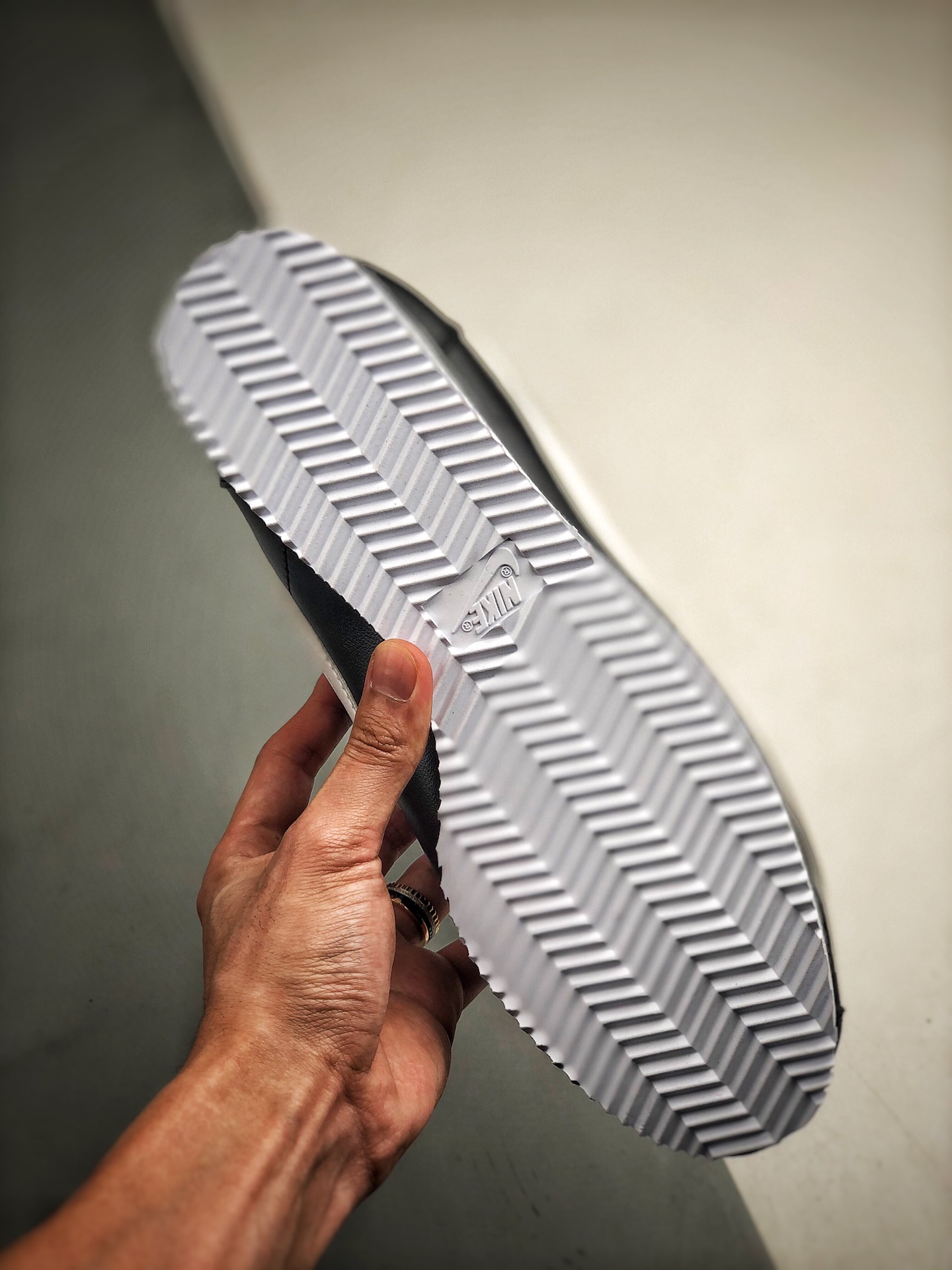170 Nike Classic Cortez princess  阿甘白黑 官网经典长青款 天猫