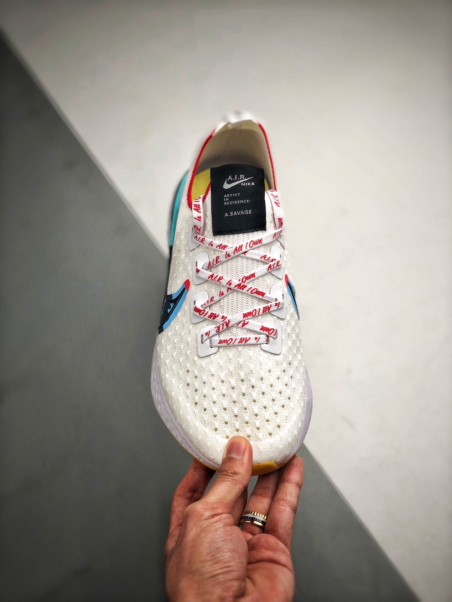 190 Nike Epic React Flyknit 瑞亚 官方版全新瑞亚系列