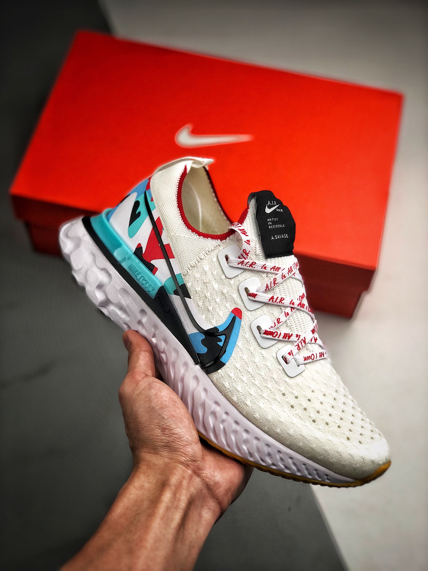 190 Nike Epic React Flyknit 瑞亚 官方版全新瑞亚系列