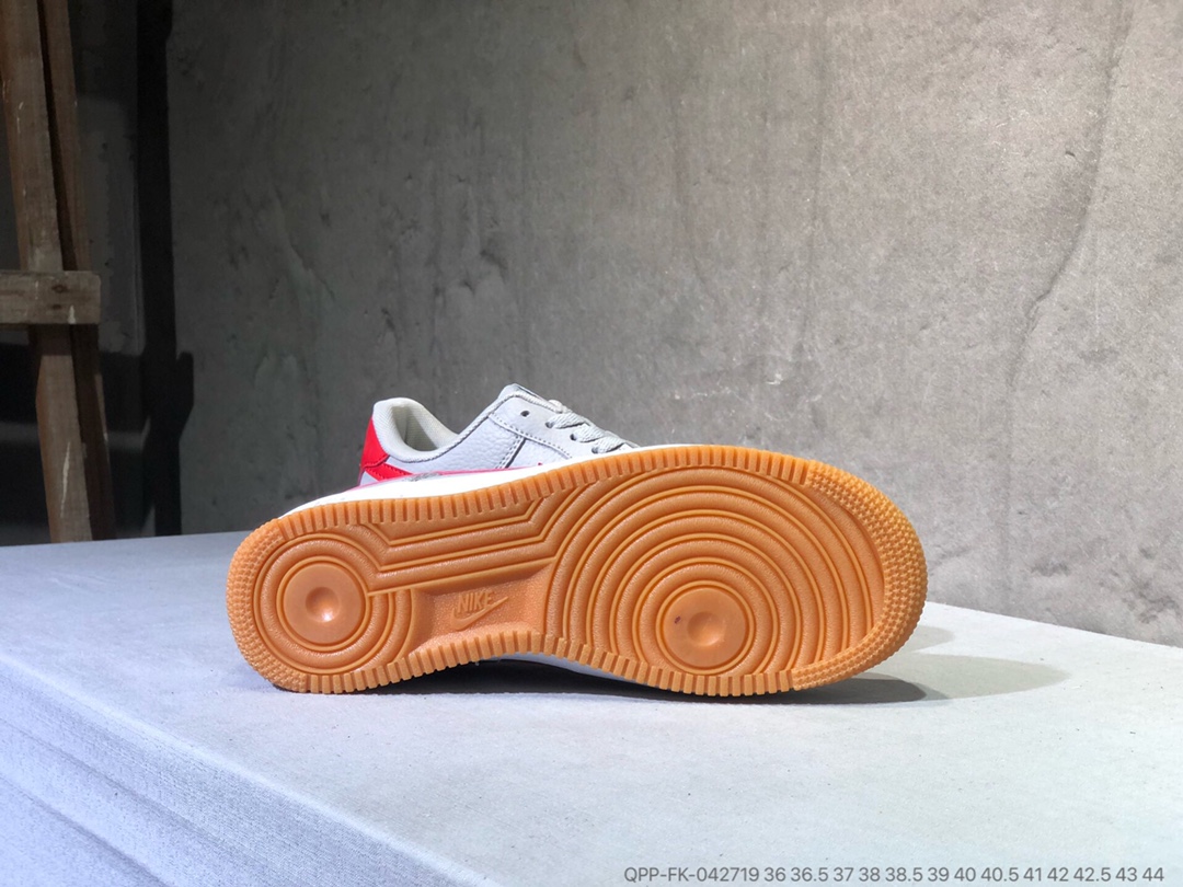 110 真标半码 Nike Air Force 1 空军一号低帮板鞋