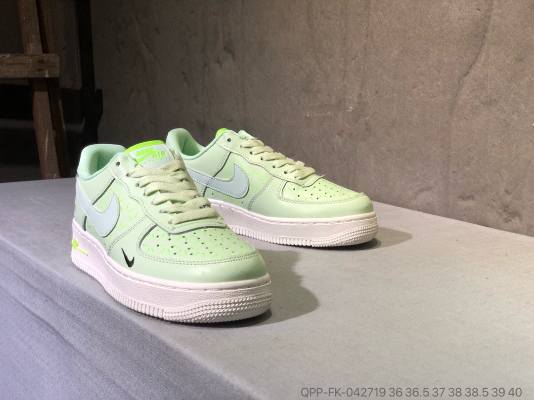 110 真标半码 Nike Air Force 1 空军一号低帮板鞋