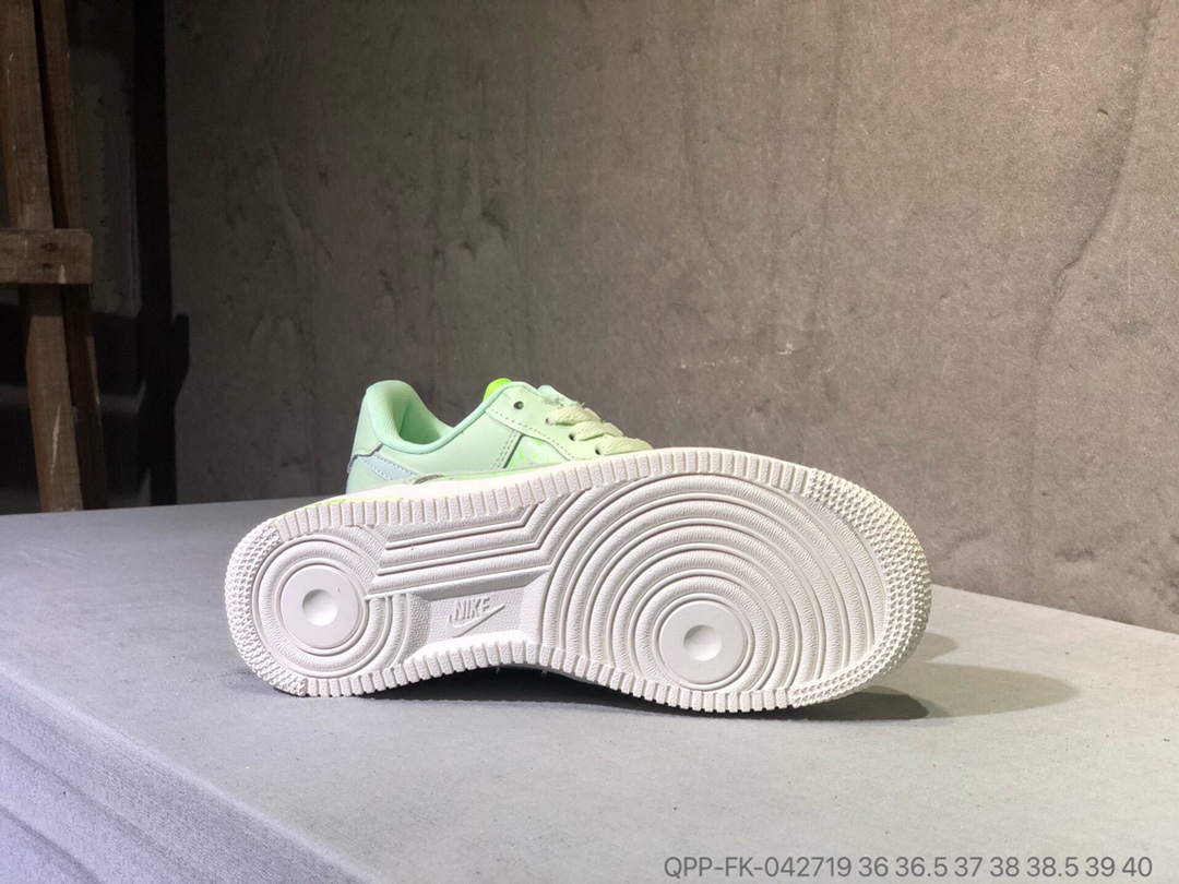 110 真标半码 Nike Air Force 1 空军一号低帮板鞋