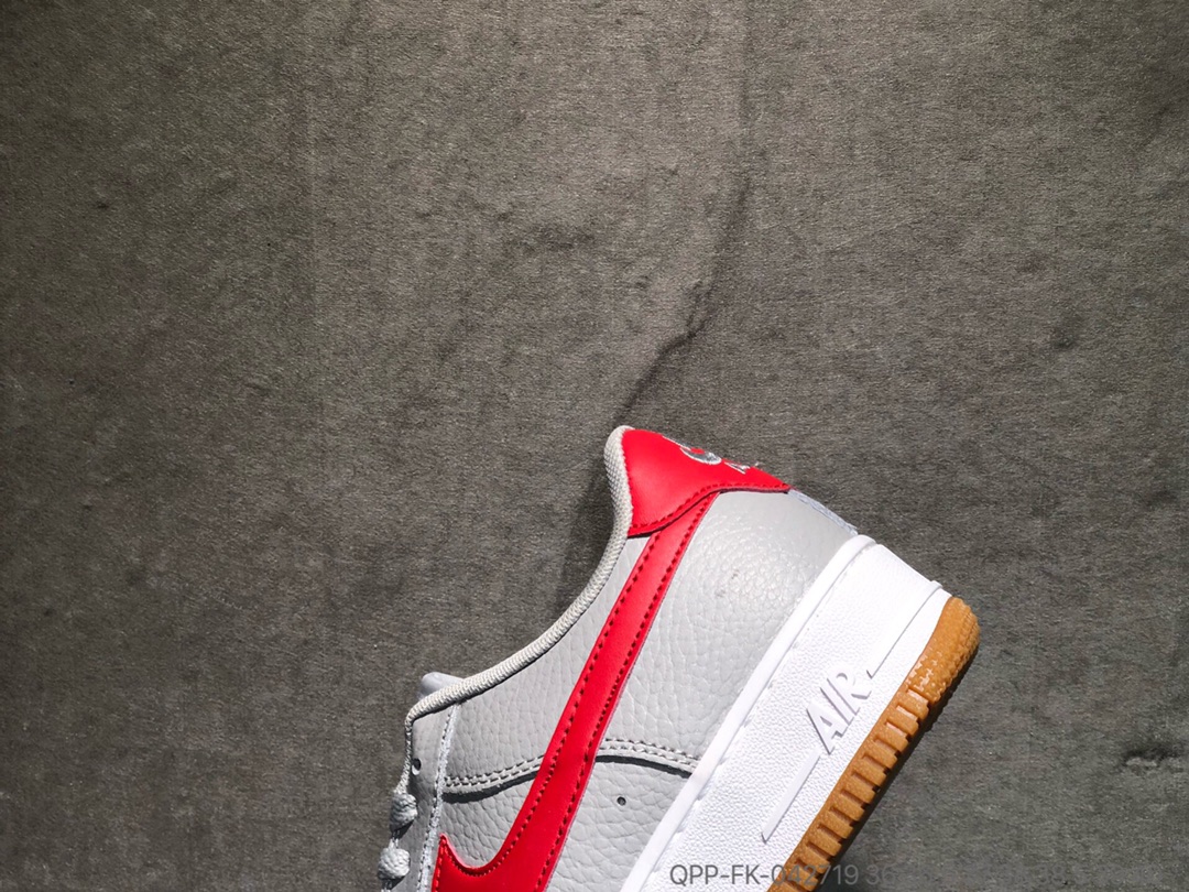 110 真标半码 Nike Air Force 1 空军一号低帮板鞋