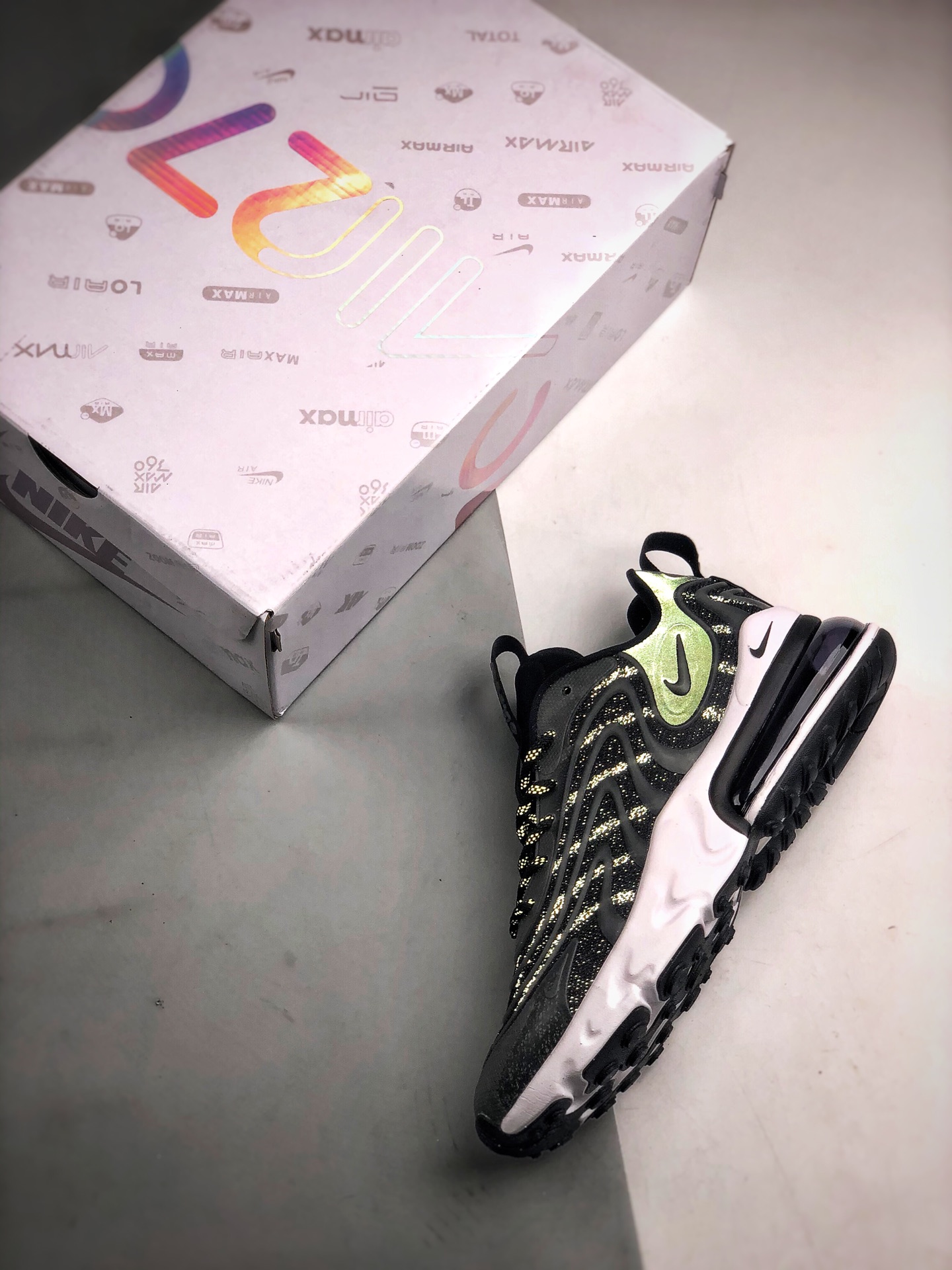 250 Air Max 270 React ENG  夜光 3M反光  CD0118-300
