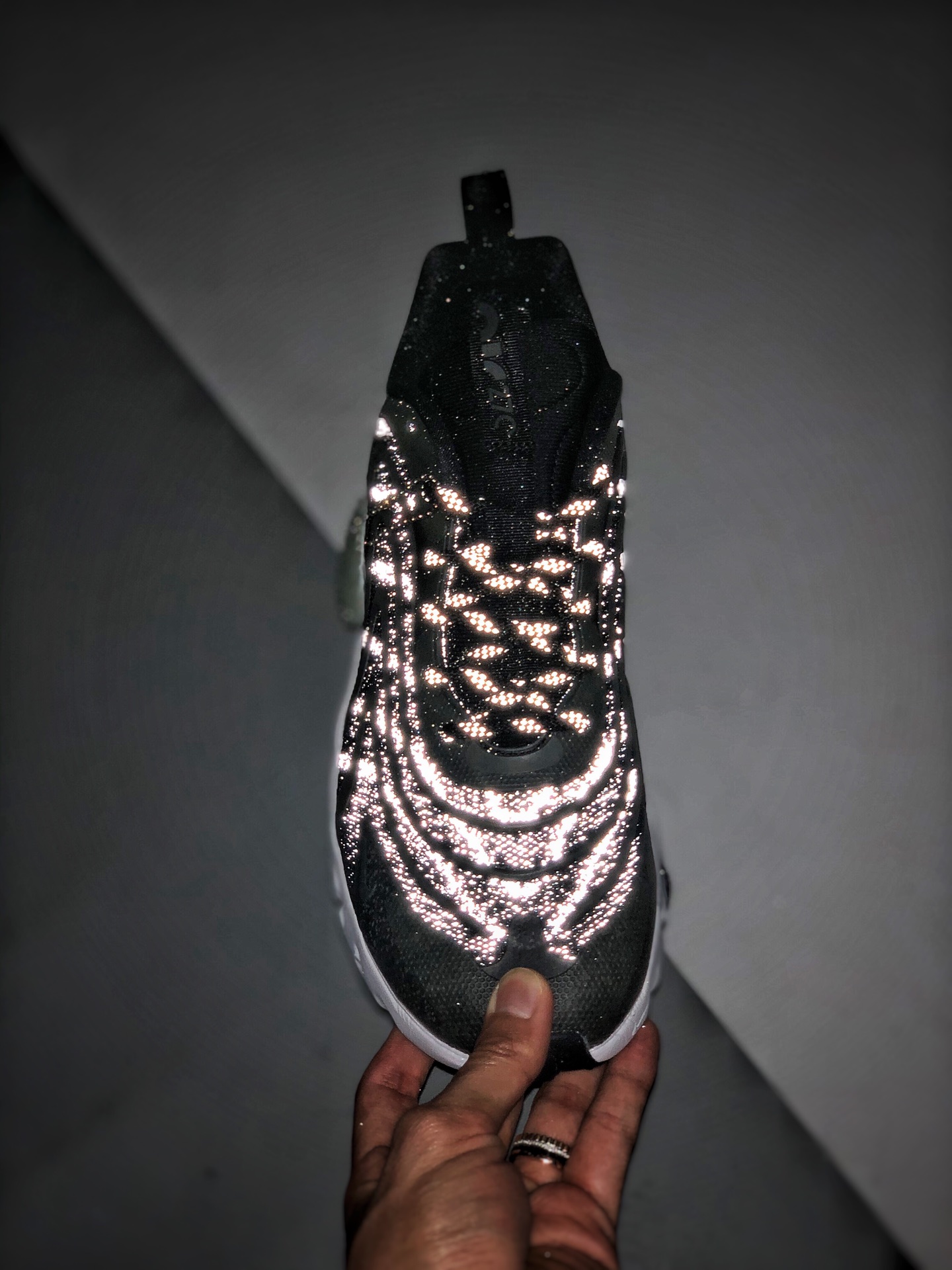 250 Air Max 270 React ENG  夜光 3M反光  CD0118-300