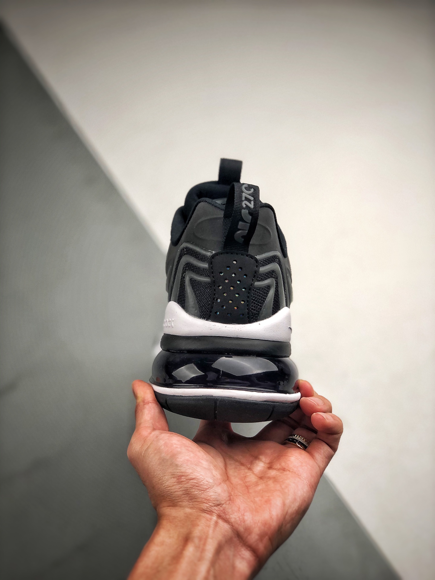 250 Air Max 270 React ENG  夜光 3M反光  CD0118-300
