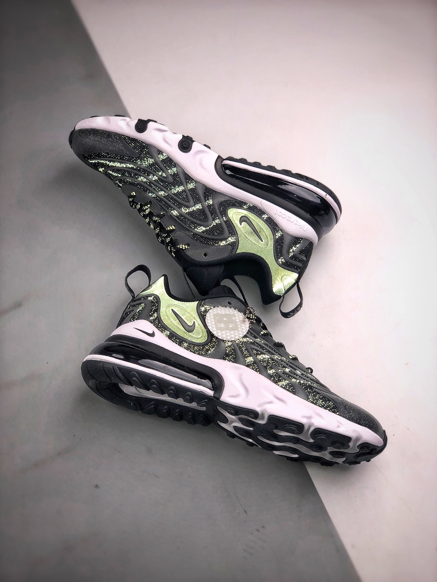 250 Air Max 270 React ENG  夜光 3M反光  CD0118-300