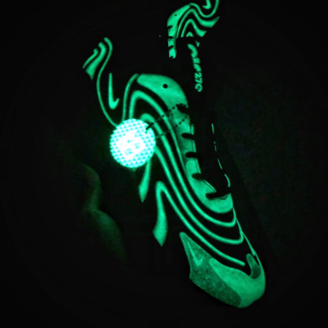250 Air Max 270 React ENG  夜光 3M反光  CD0118-300