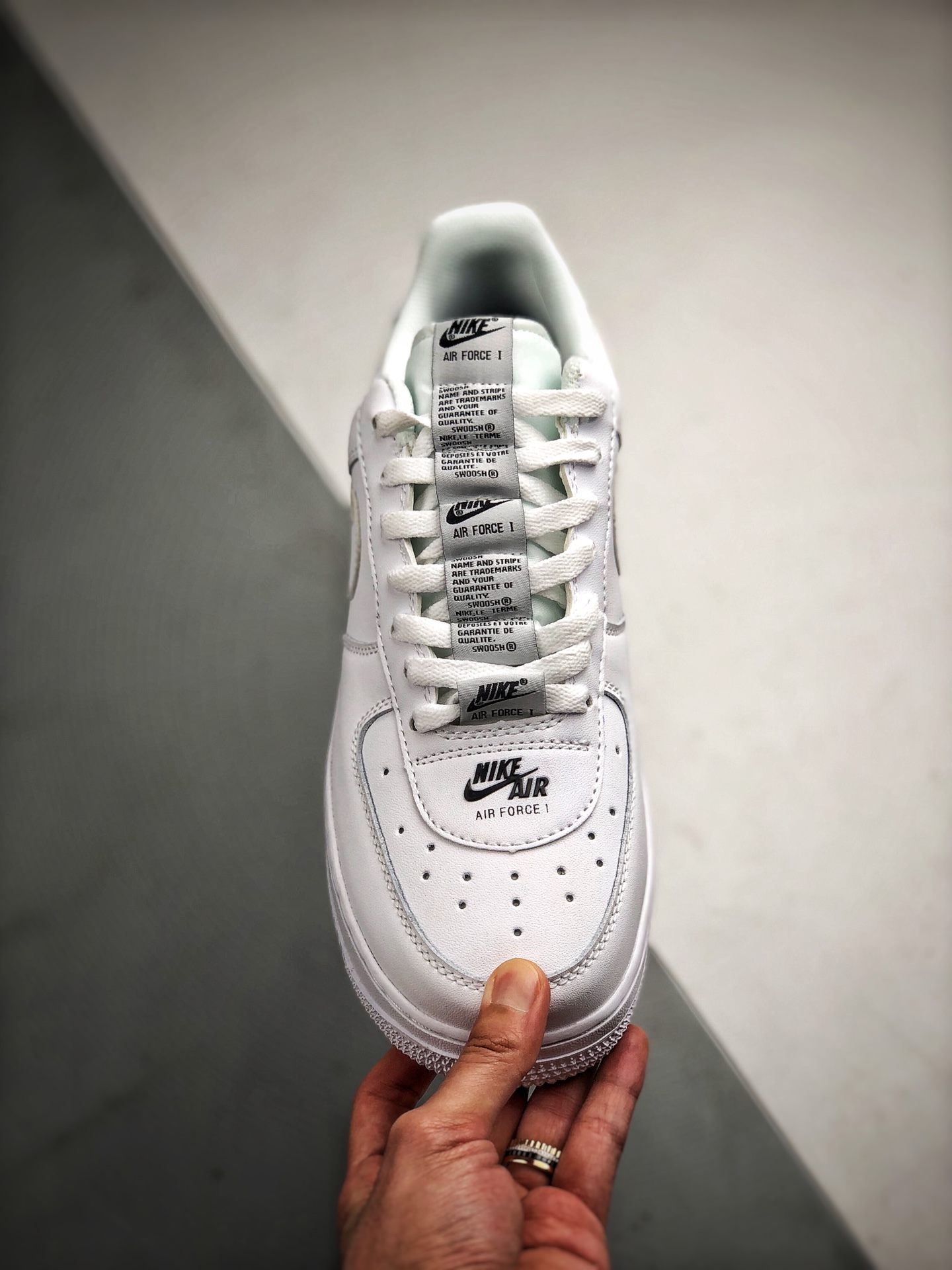 170 Air Force 1  “Double Air”  黑白LOGO 串标设计 实拍首发 柔软、弹性十足的缓震性能和出色的中底设计