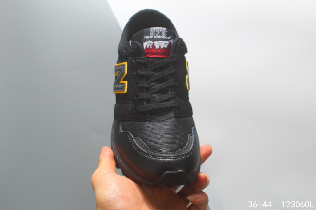 160 真标带半码 新百伦 New balance 575系列 复古拼色缓震 闲休 运动跑鞋