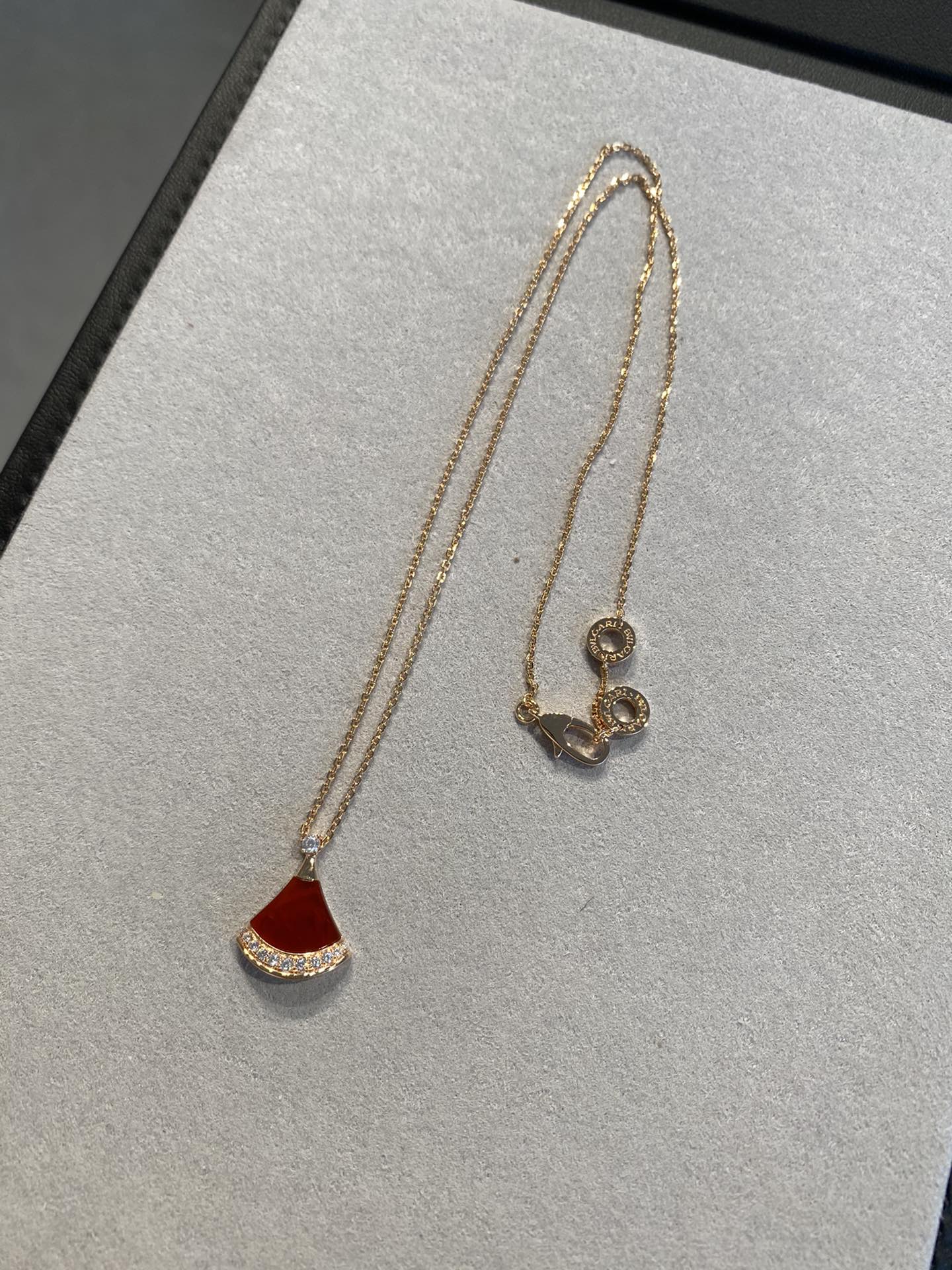 NO:631222,Diva small diamond necklace, must-have for Chinese New Year 88240, necklace, Cartier high-end jewelry19860909diva小号带钻项链,过年必备88240,,necklace,卡迪亚高端饰品,Jewelry
