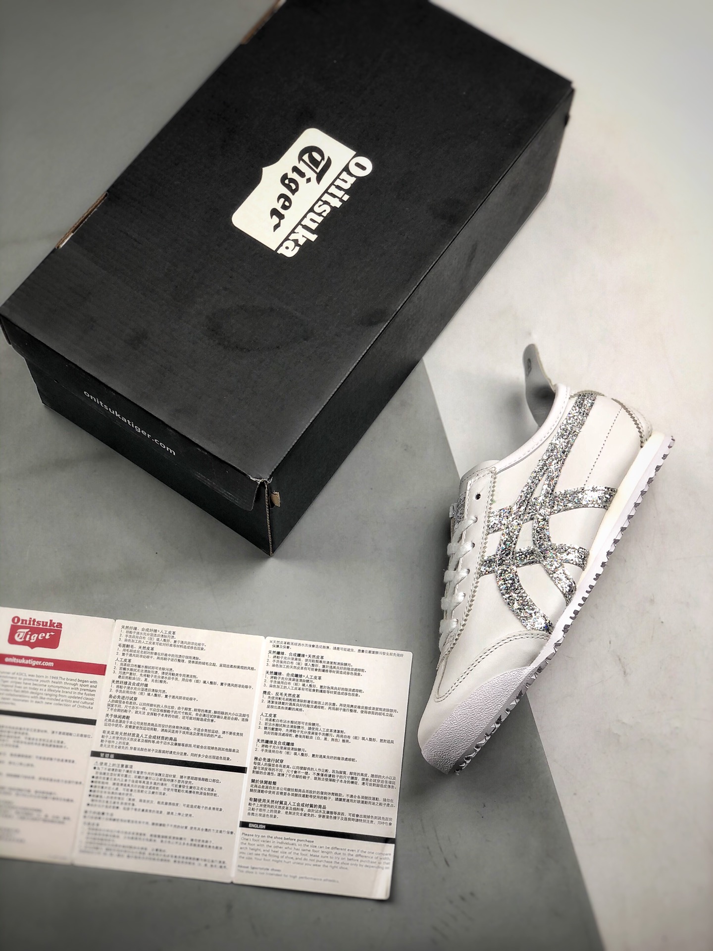 190 Onitsuka Tiger/鬼塚虎官网新品 MEXICO66 白银亮片小白鞋