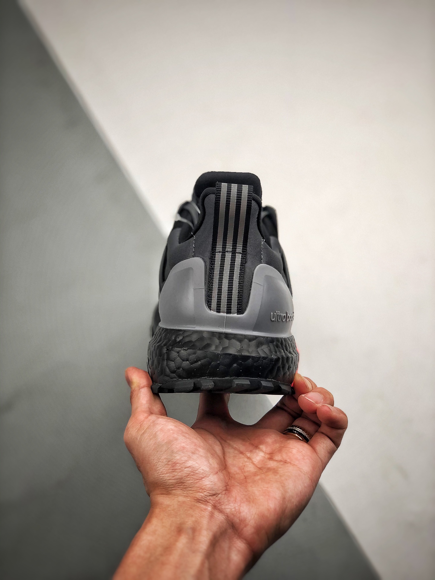 250 Ad Ultraboost All Terrain 4.0  全掌爆米花休闲运动跑鞋 官方同步