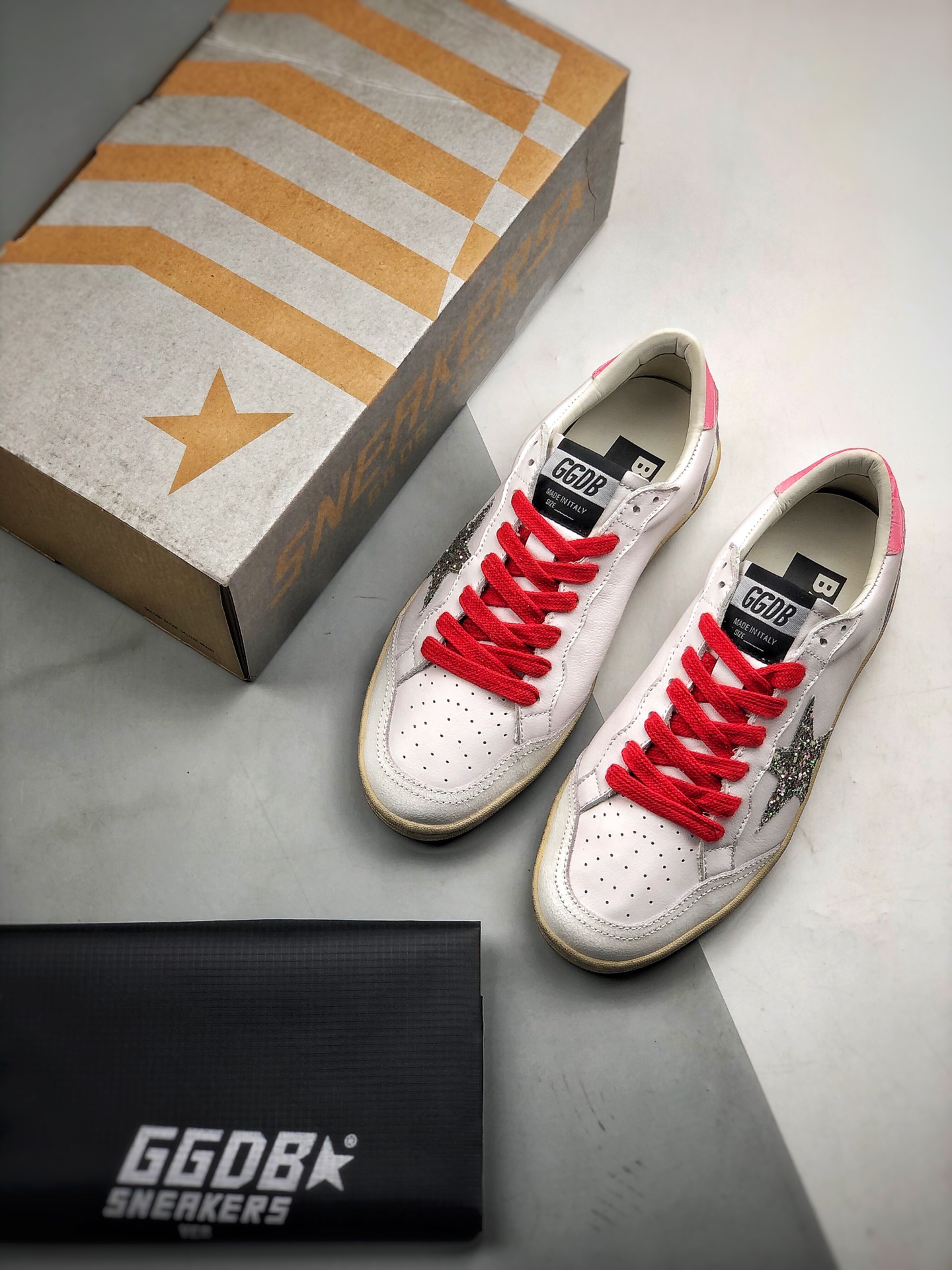 240 GGDB Golden Goose Super Star 系列小脏运动鞋 19ss官方新款 火爆全网各路明星纷纷上脚