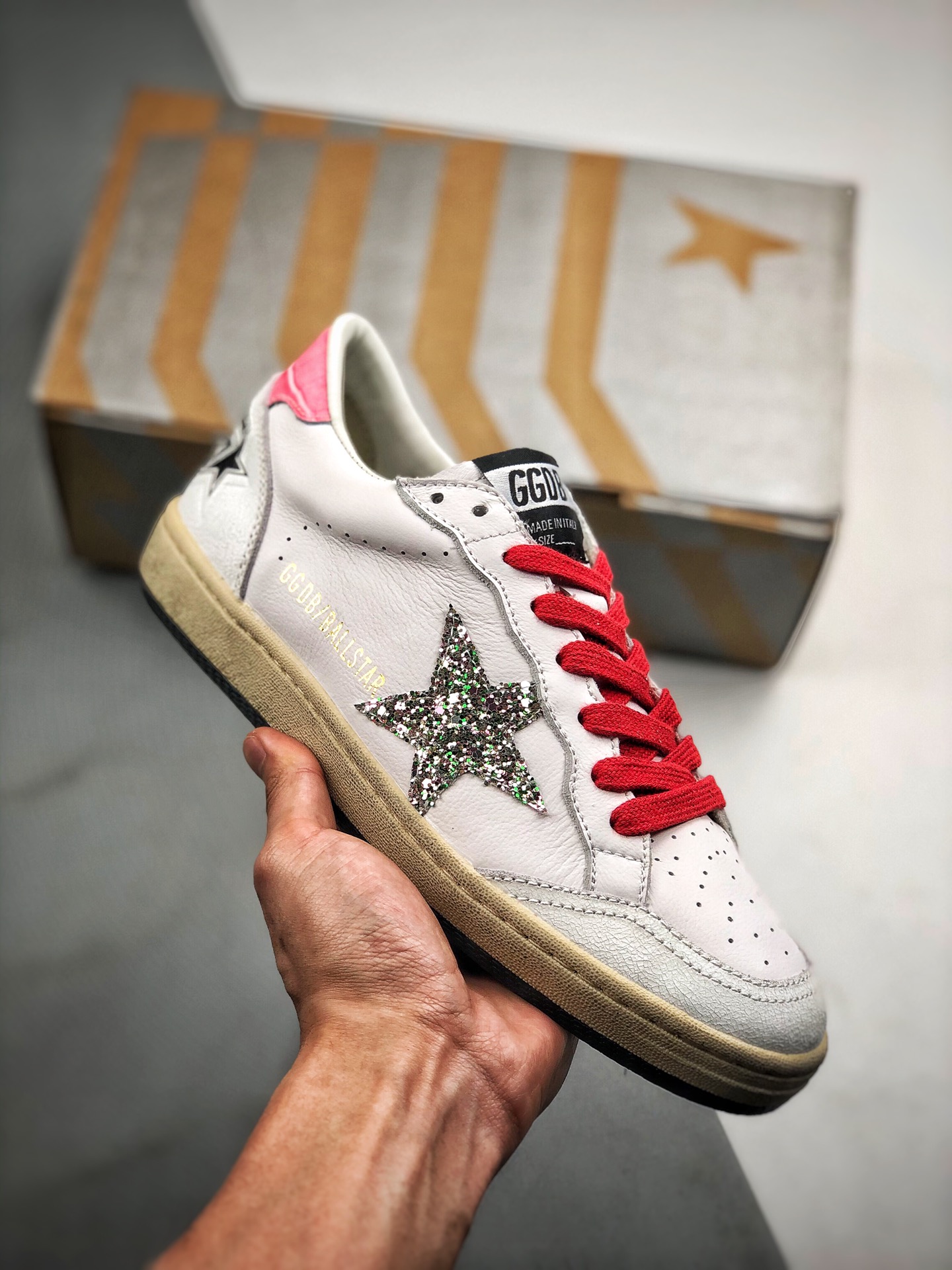240 GGDB Golden Goose Super Star 系列小脏运动鞋 19ss官方新款 火爆全网各路明星纷纷上脚