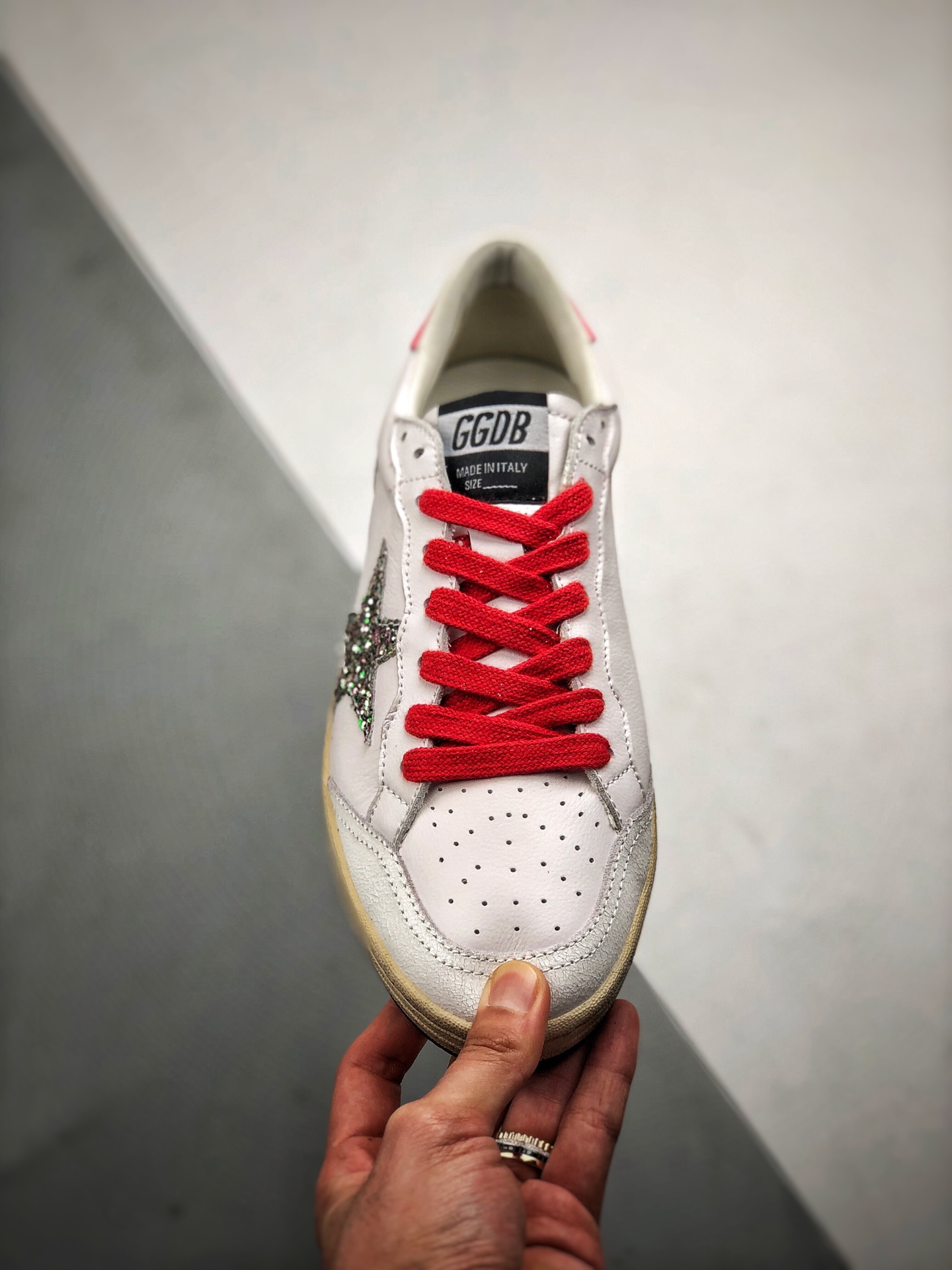 240 GGDB Golden Goose Super Star 系列小脏运动鞋 19ss官方新款 火爆全网各路明星纷纷上脚