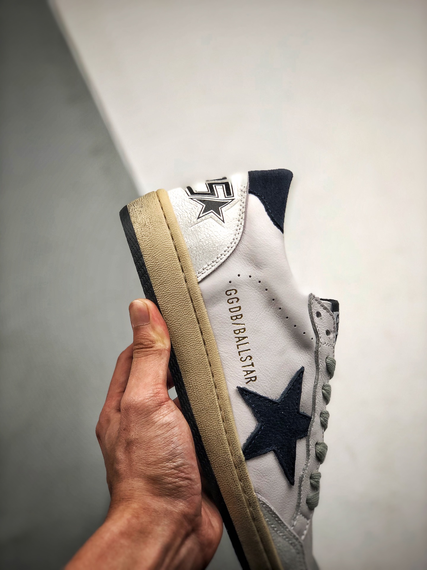 240 GGDB Golden Goose Super Star 系列小脏运动鞋 19ss官方新款 火爆全网各路明星纷纷上脚