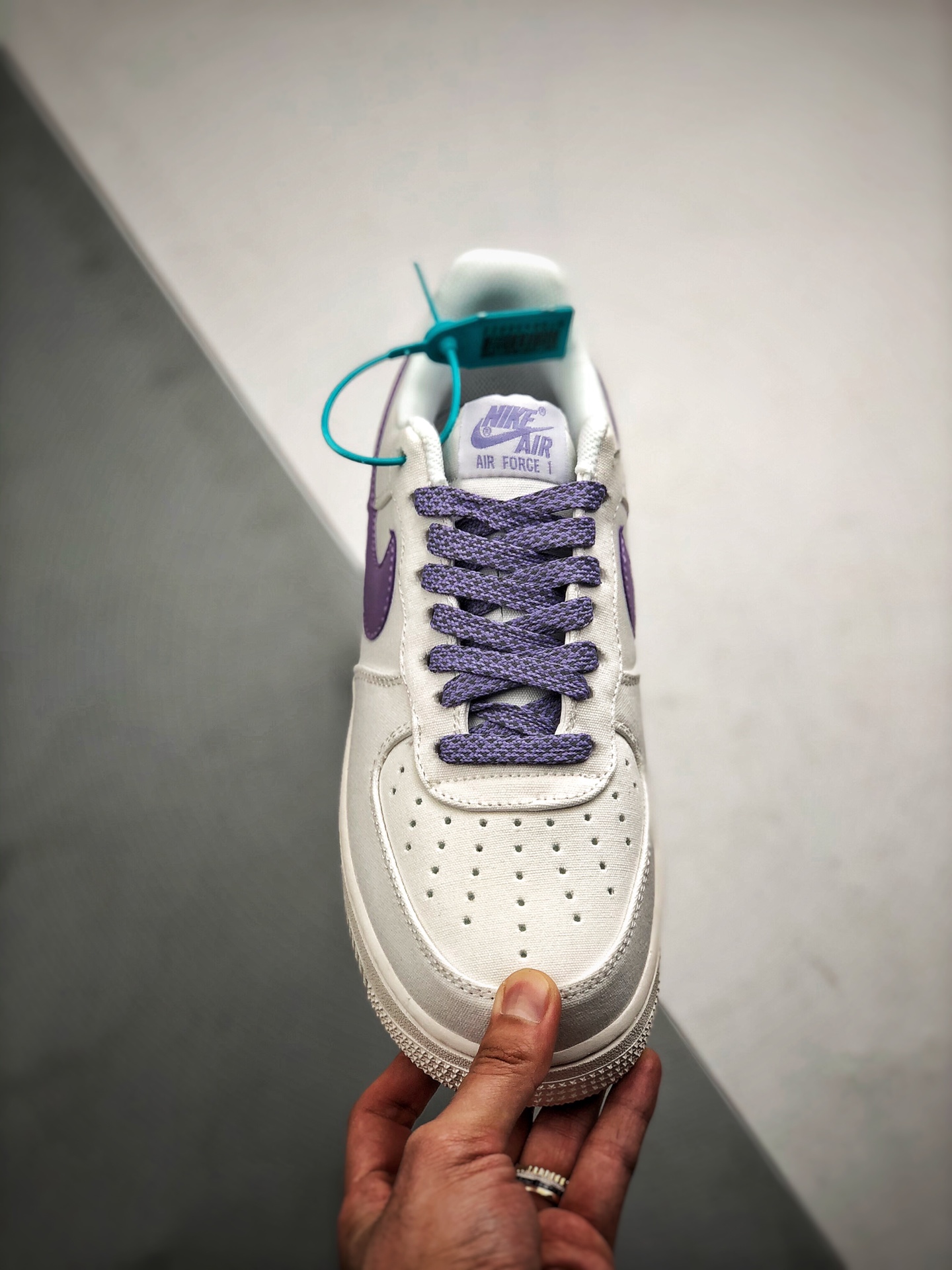 190  Air Force 1 '07 反光布面白紫 货号：315122-106 高帮空军休闲板鞋