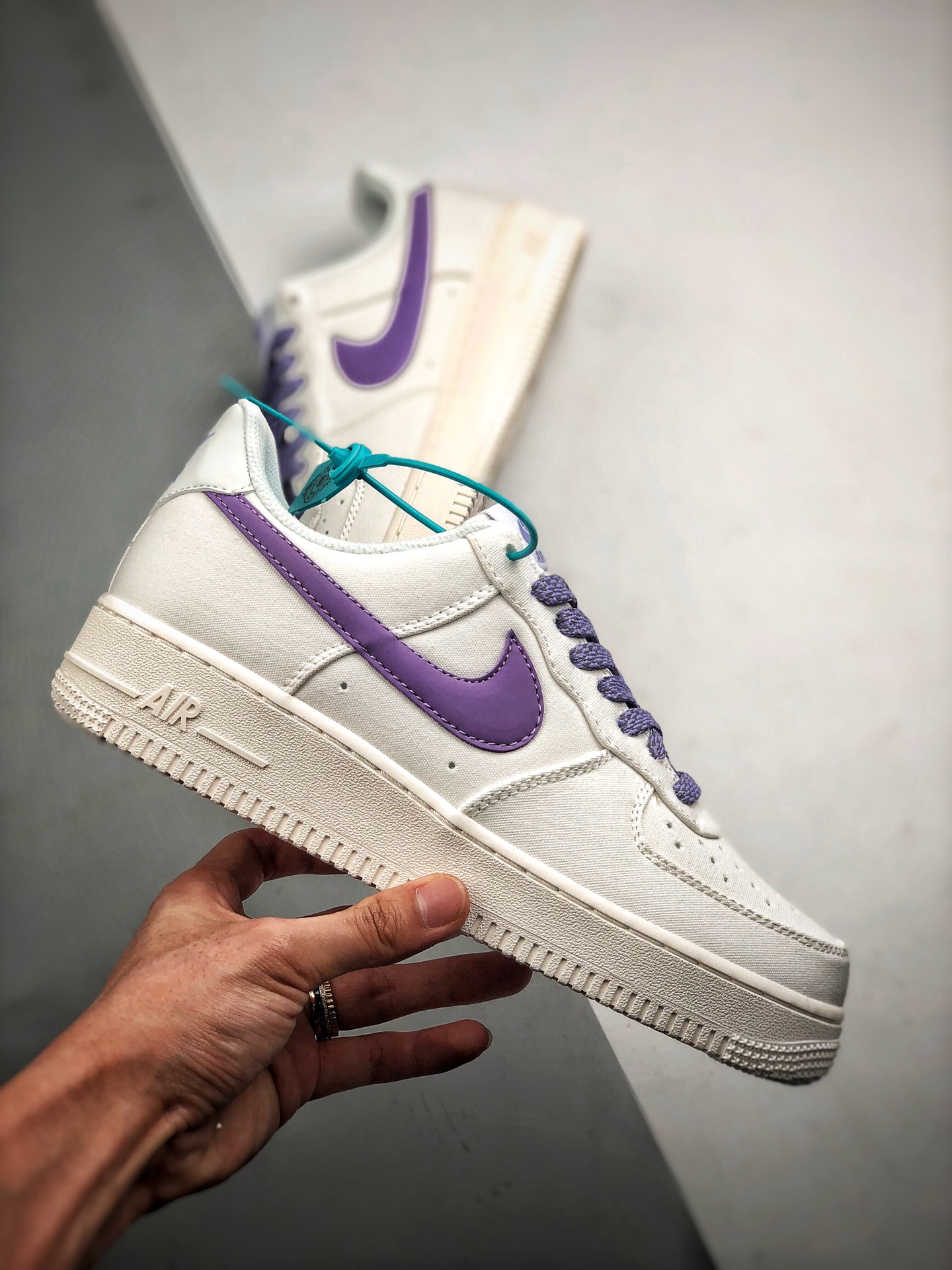 190  Air Force 1 '07 反光布面白紫 货号：315122-106 高帮空军休闲板鞋