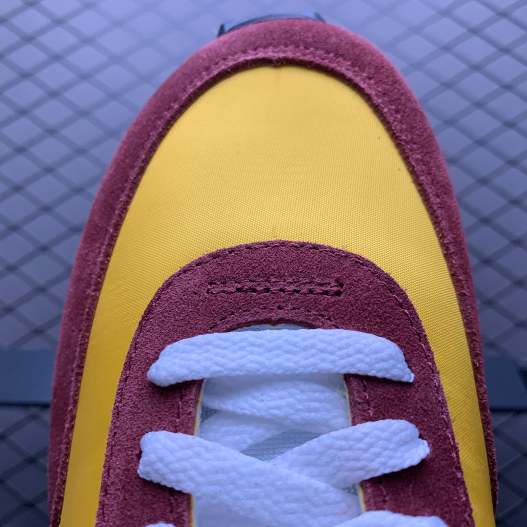 130 Nike Daybreak 华夫复古百搭休闲慢跑鞋 487754-701