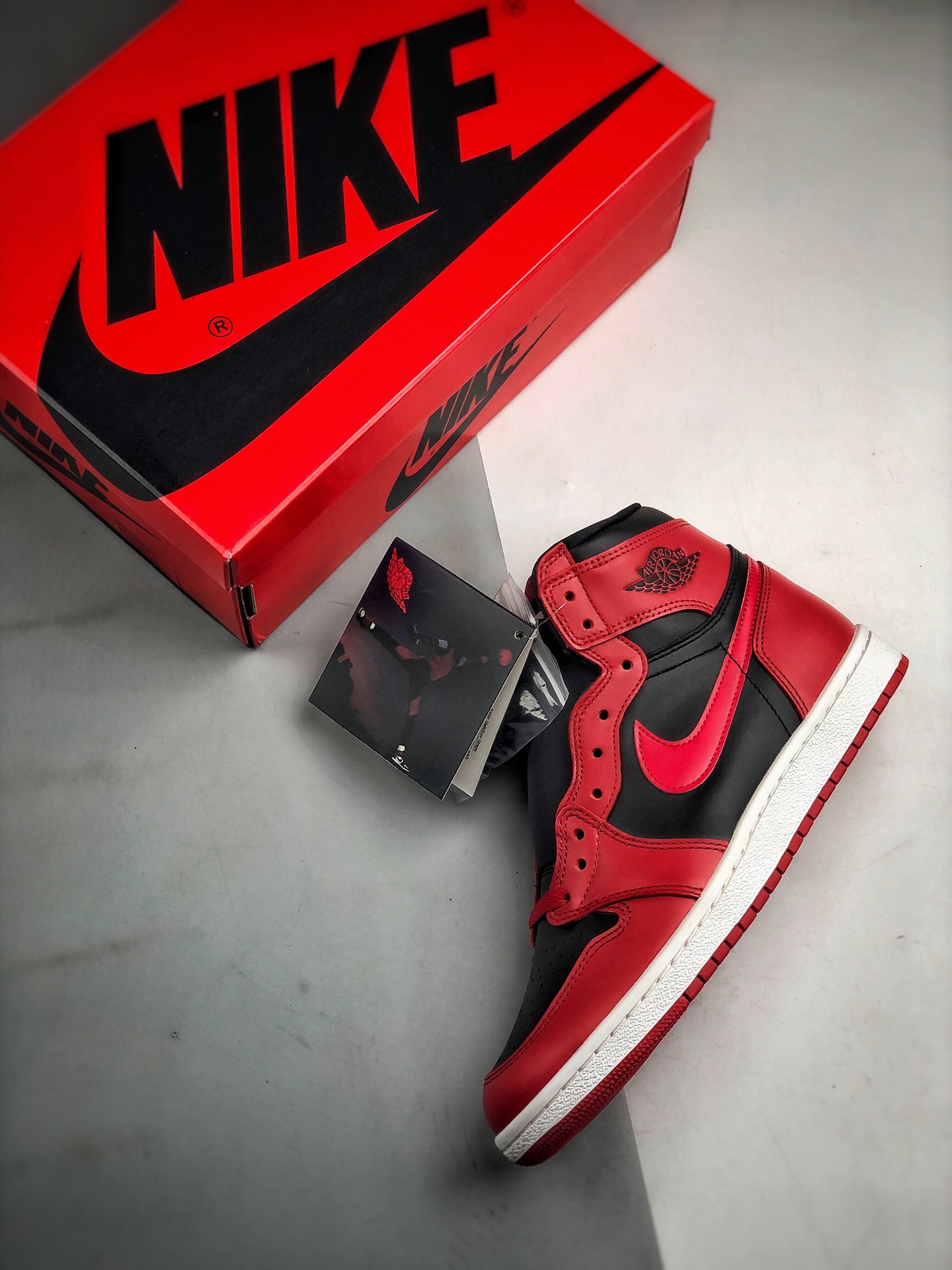 550 Air Jordan 1 High'85”Varsity Red” S2纯原生产出品 反转黑红