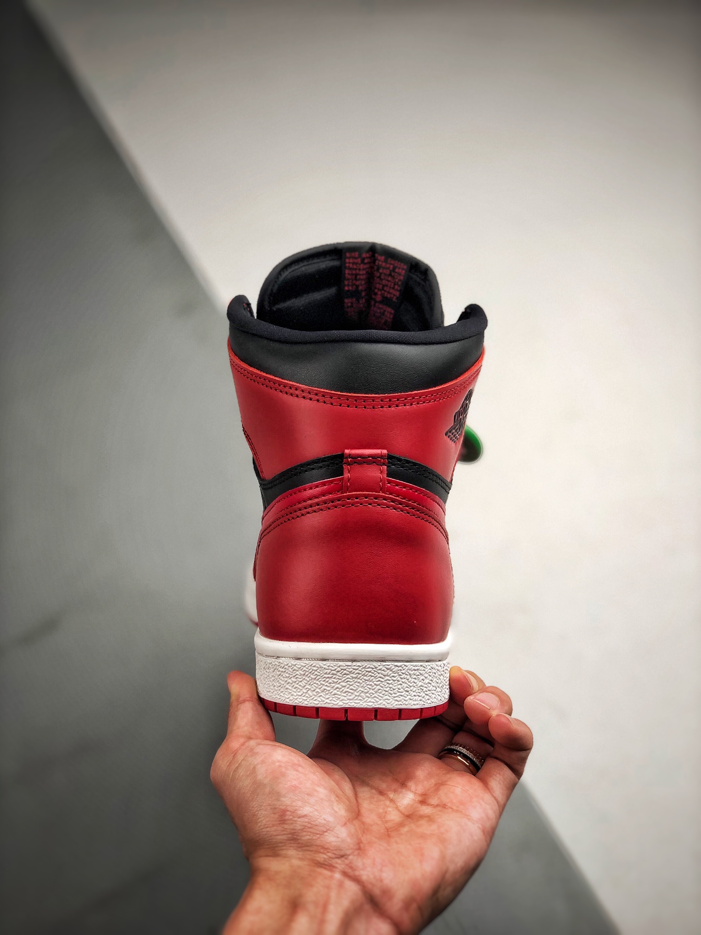 550 Air Jordan 1 High'85”Varsity Red” S2纯原生产出品 反转黑红