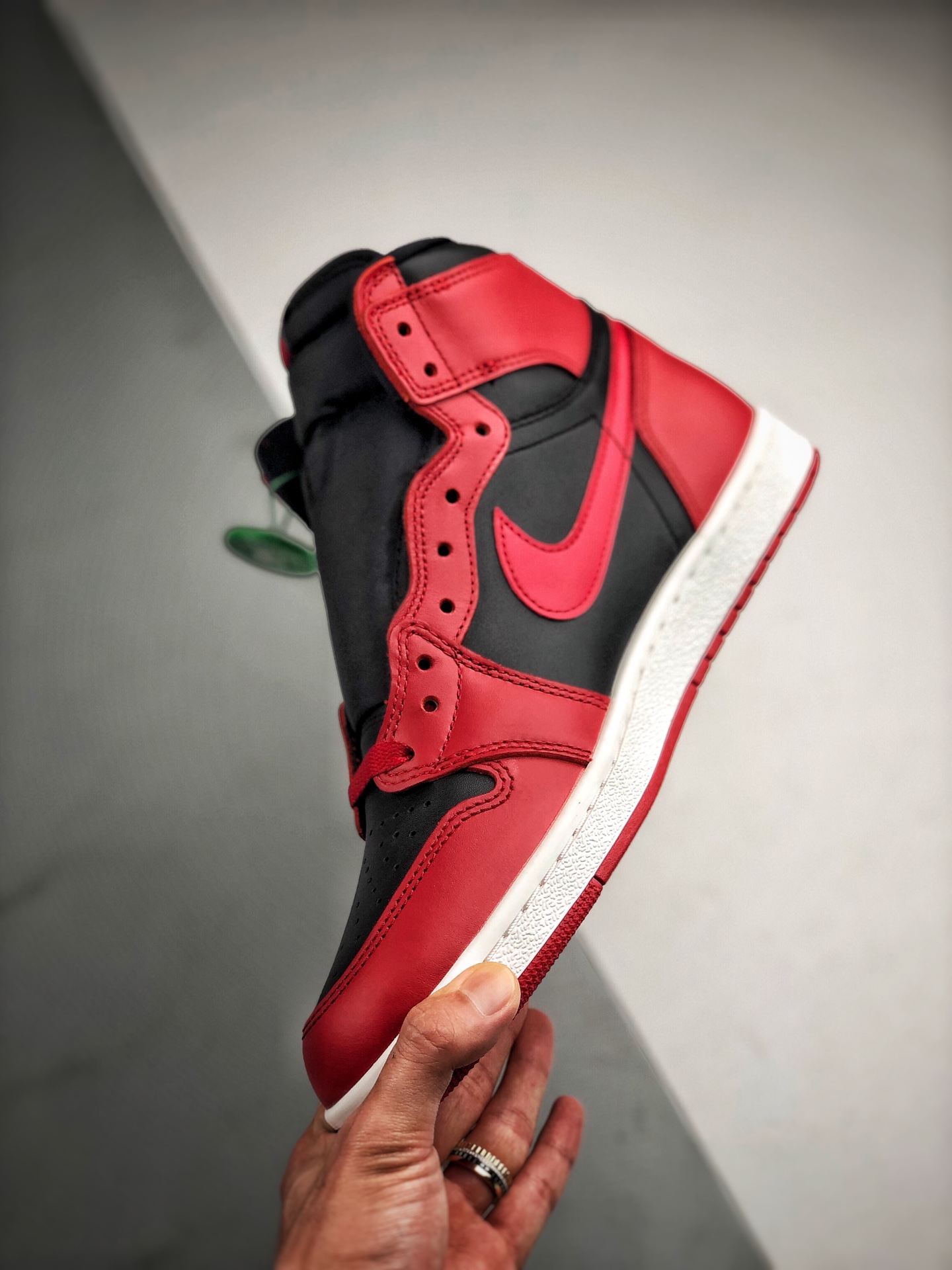 550 Air Jordan 1 High'85”Varsity Red” S2纯原生产出品 反转黑红