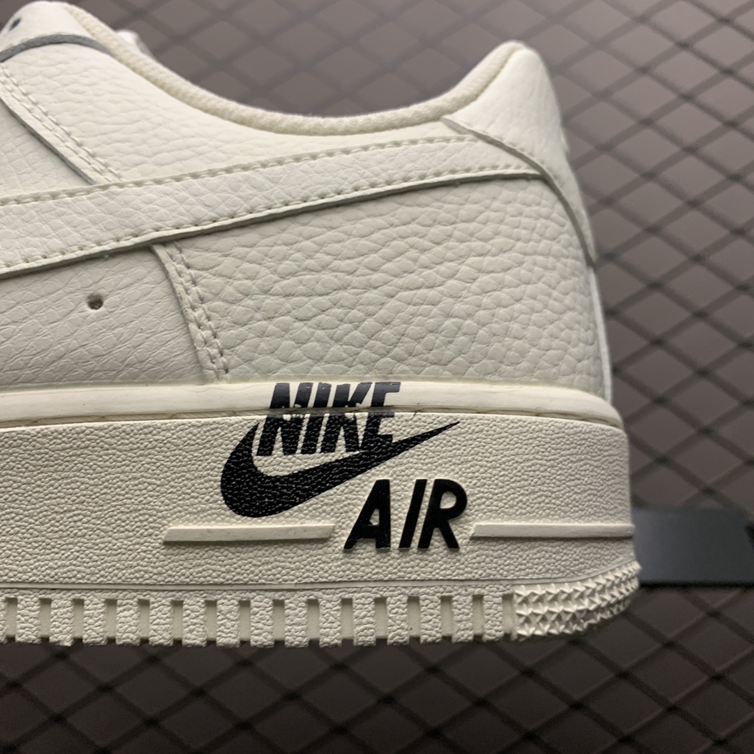 220 Nike Air Force 1 Low 空军一号低帮运动休闲板鞋 AJ7280-102