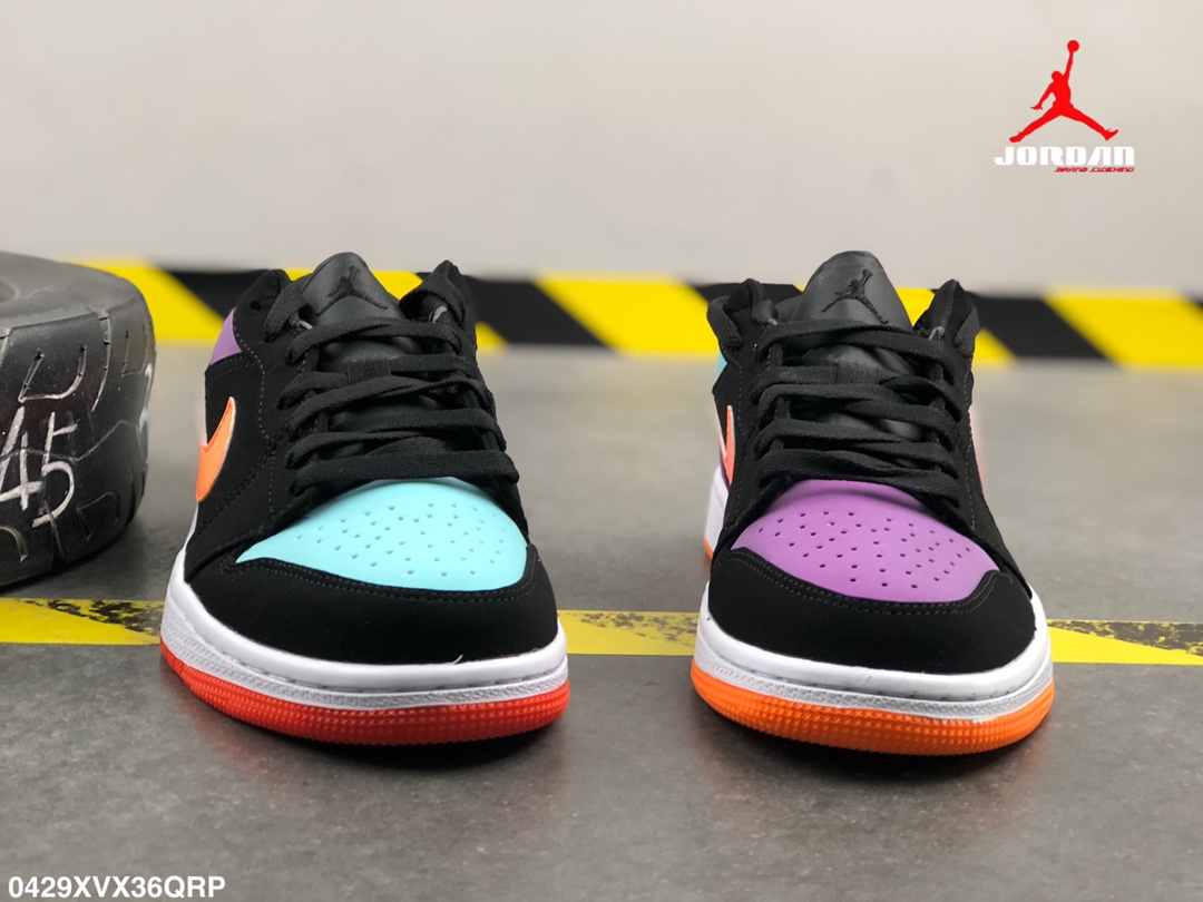 集图150耐克 真标带半码 头层皮 乔丹一代AJ1 复活节 皮面 低帮 板鞋 NIKE AIR JORDAN 1 LOW