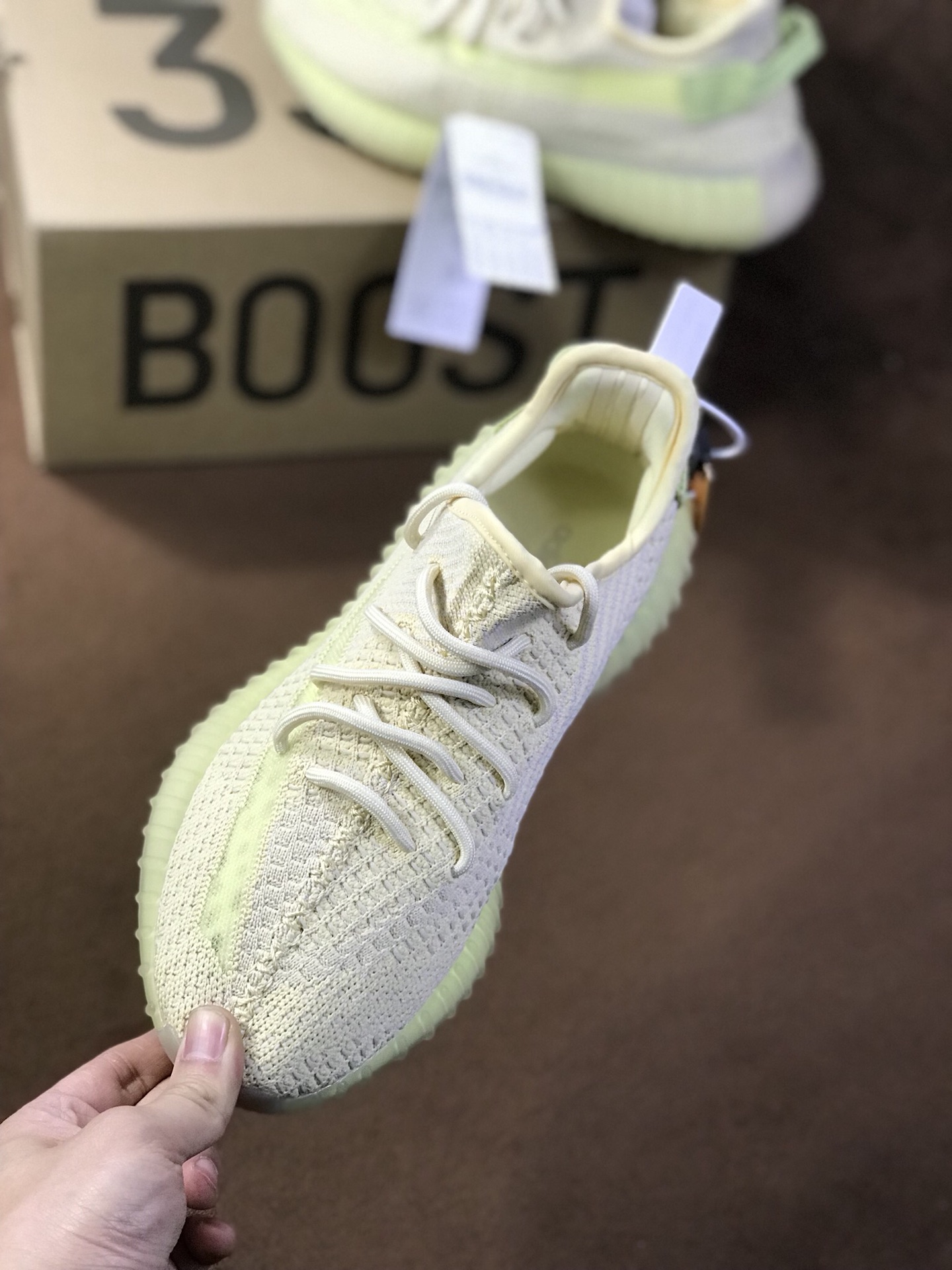 300 GET纯原版本   侃爷联乘adidas YEEZY BOOST 350 V2 系列