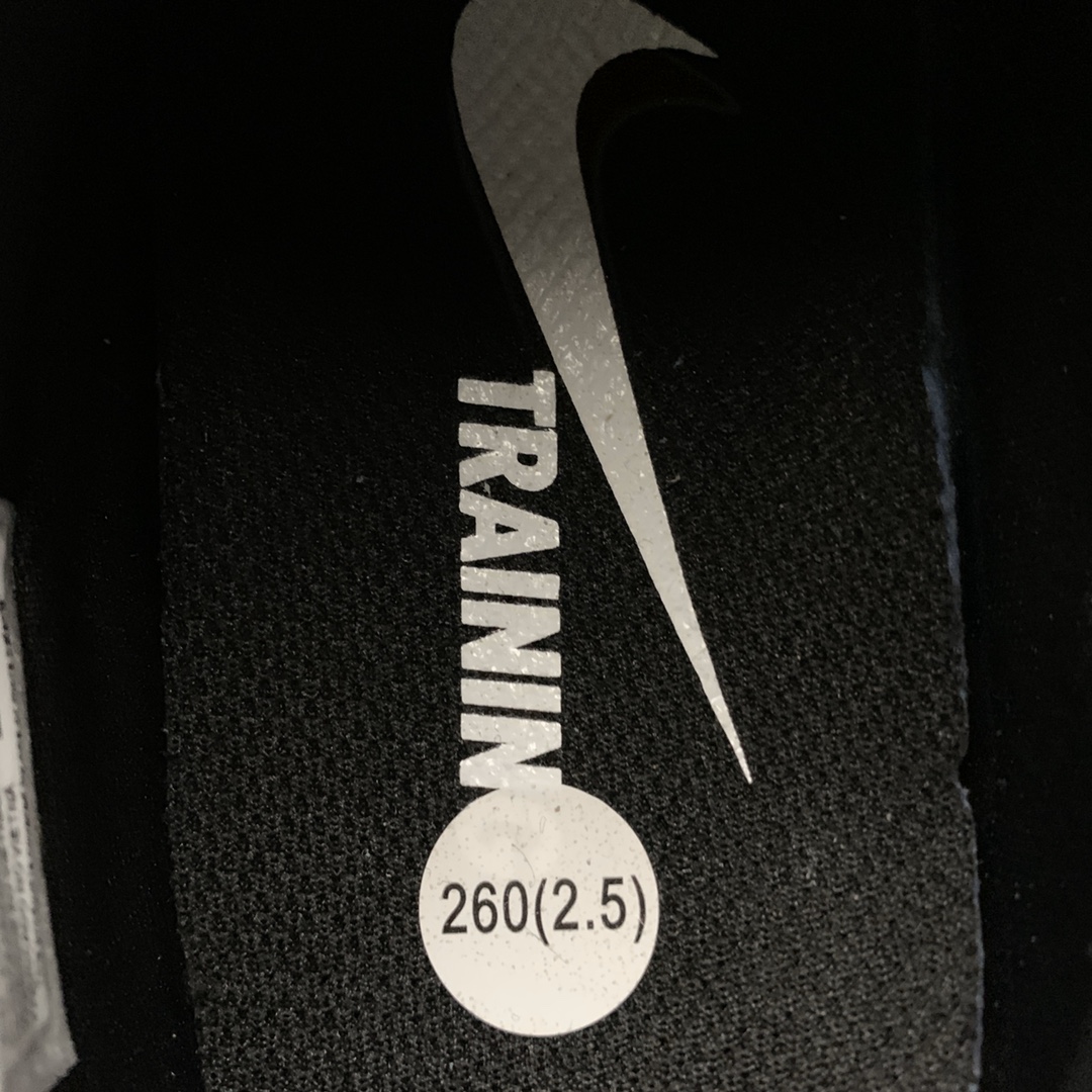 190 NikeAir Max Alpha Savage 阿尔法 半掌气男子缓震跑步鞋 AT3378-001