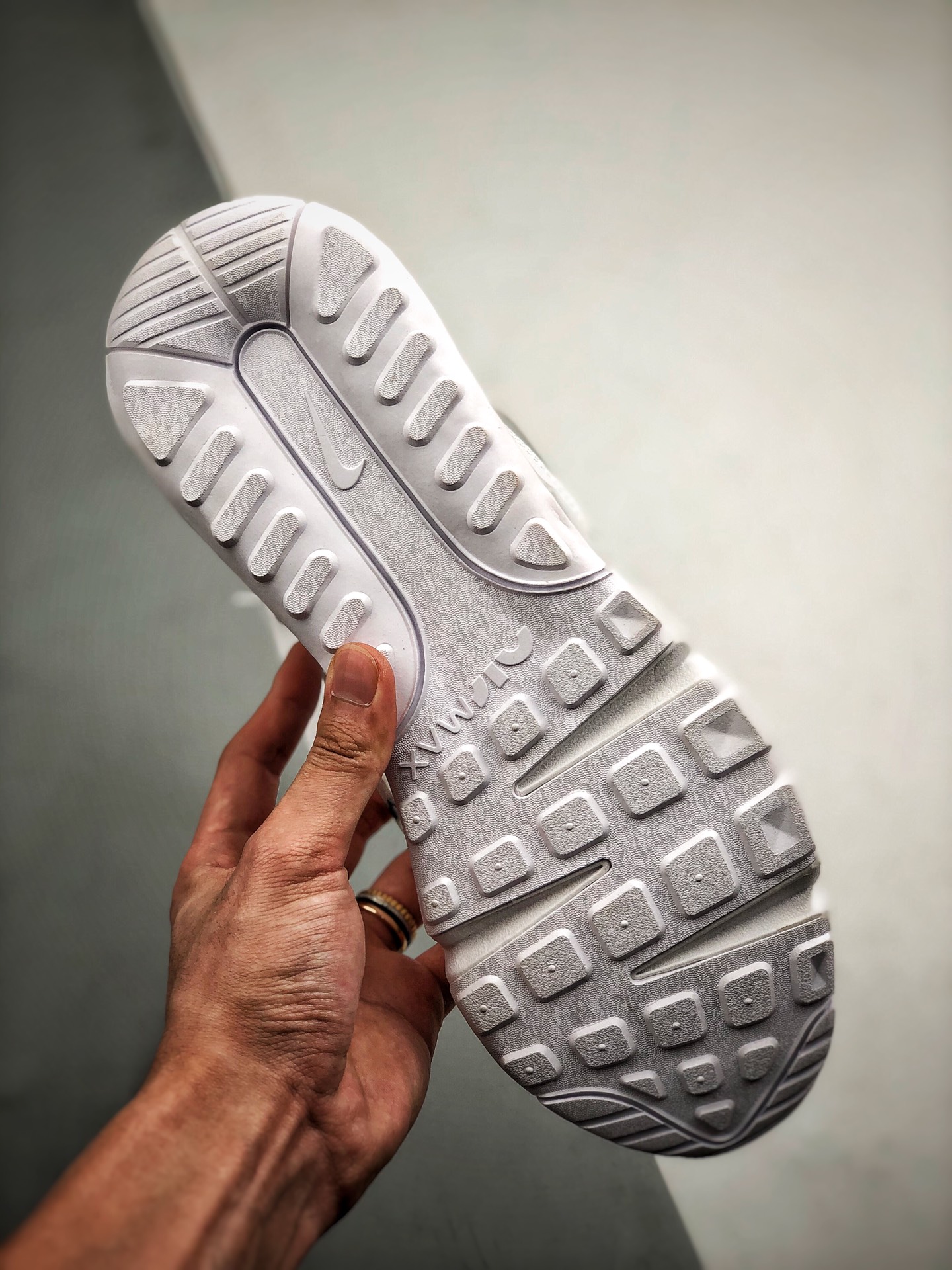 200 AirMax 2090 官网强力主推  客供真实压强气垫 原盒原标专柜一致 AH8050-012