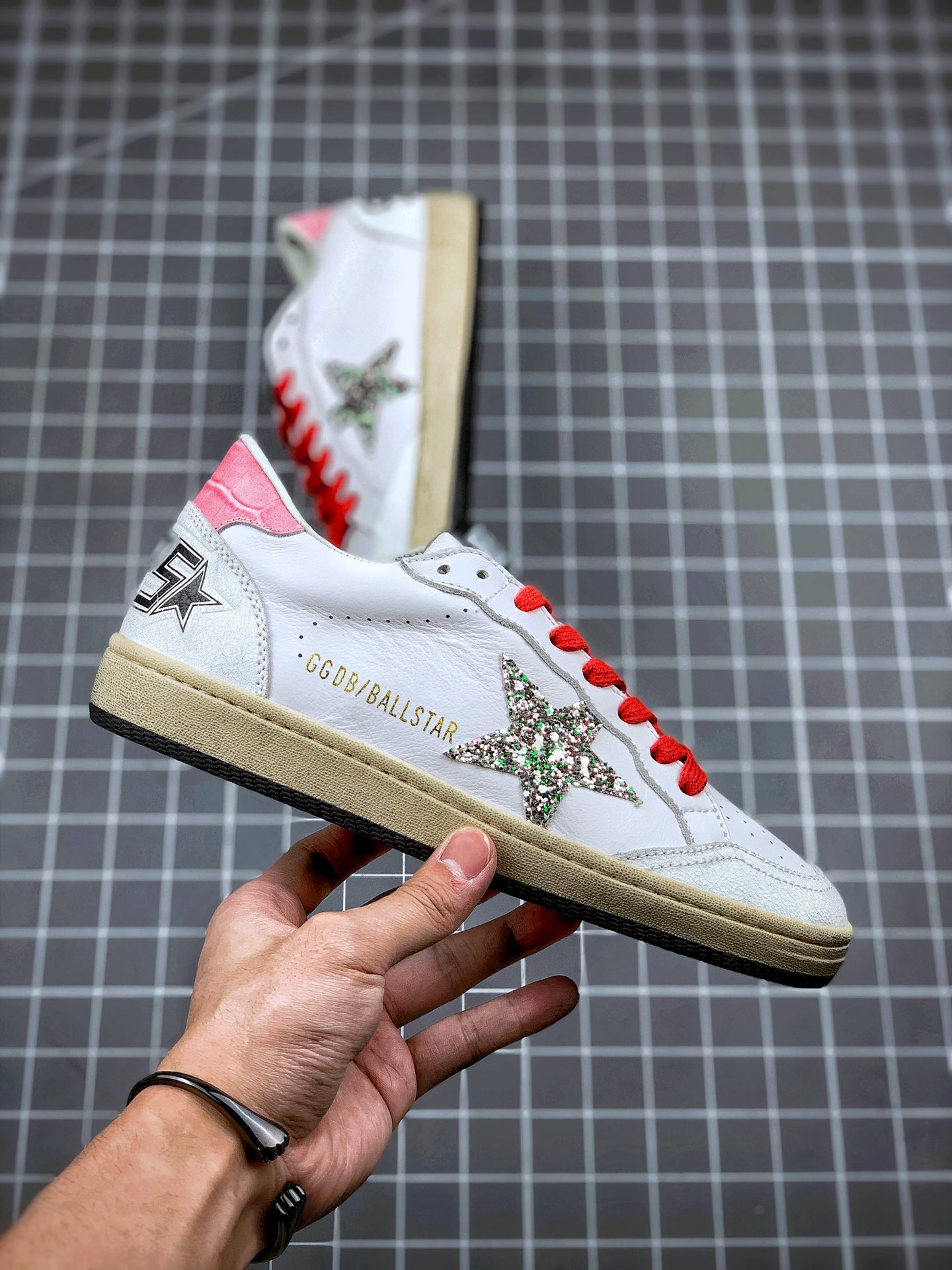 240 GGDB Golden Goose Super Star 系列小脏运动鞋 19ss官方新款 火爆全网各路明星纷纷上脚，头层公司级小脏鞋