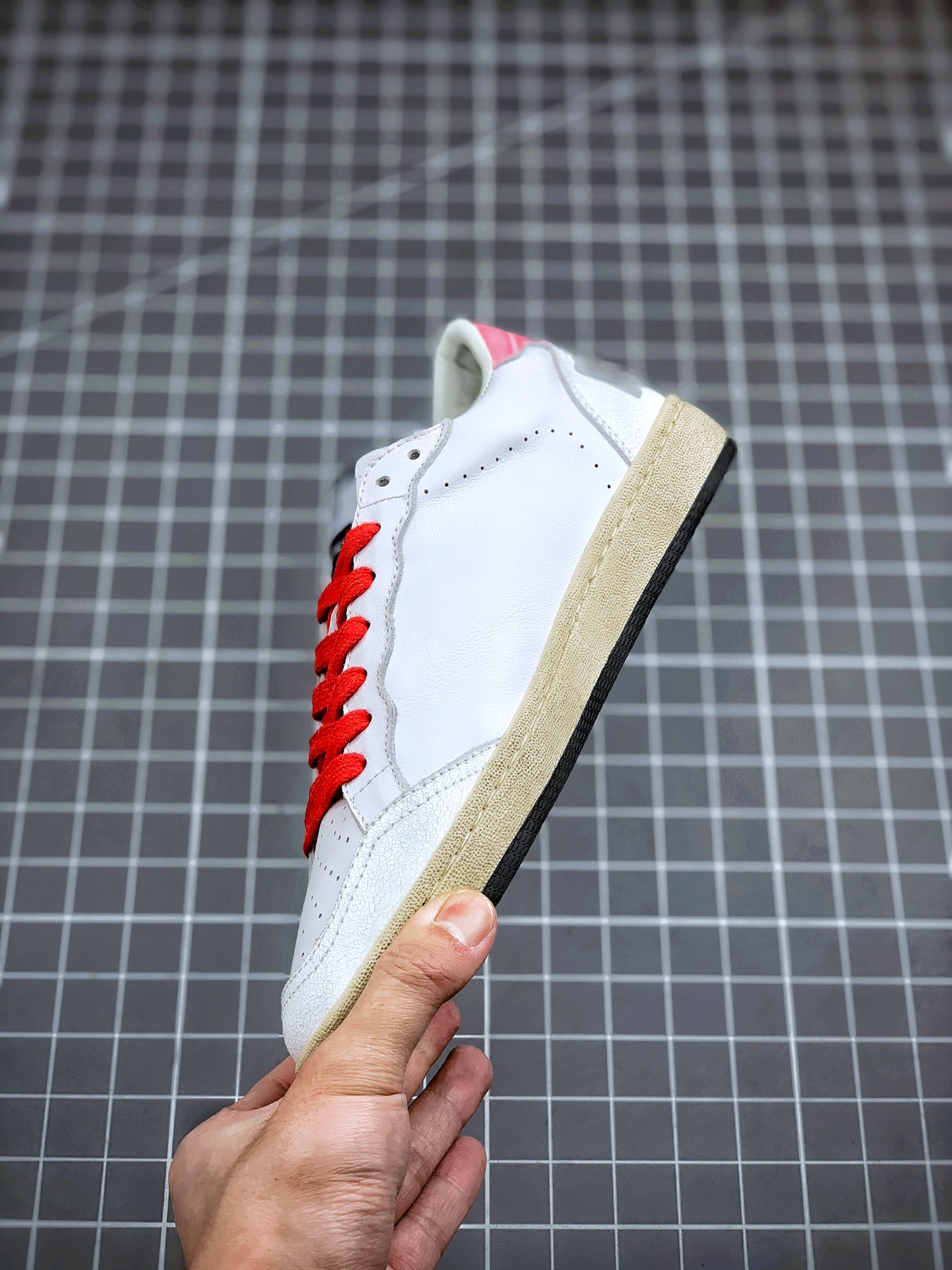 240 GGDB Golden Goose Super Star 系列小脏运动鞋 19ss官方新款 火爆全网各路明星纷纷上脚，头层公司级小脏鞋