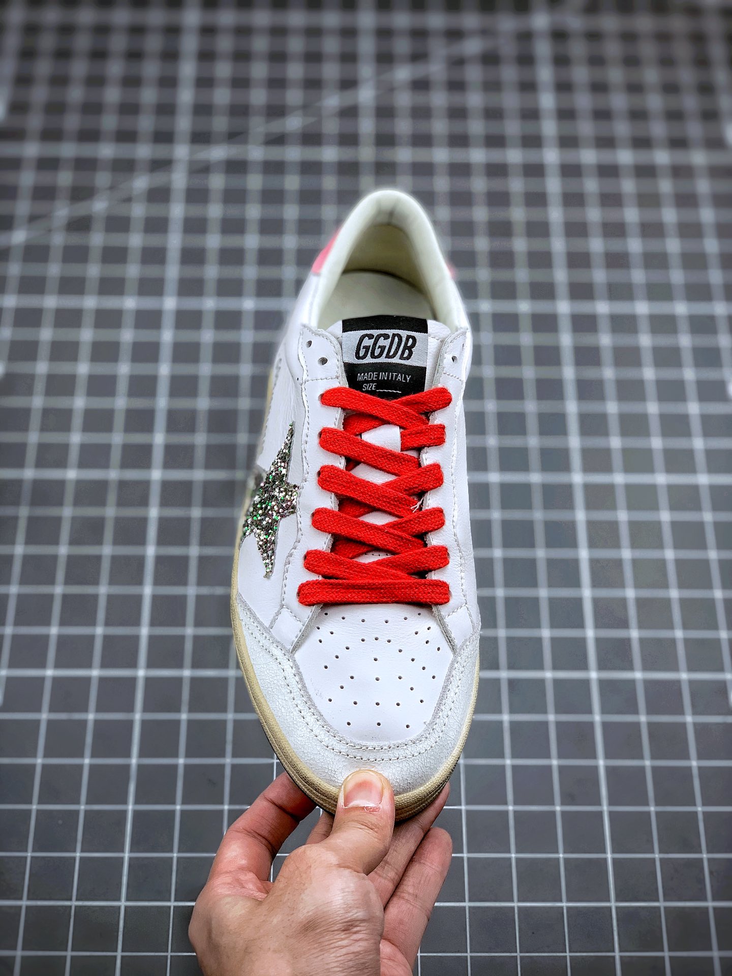 240 GGDB Golden Goose Super Star 系列小脏运动鞋 19ss官方新款 火爆全网各路明星纷纷上脚，头层公司级小脏鞋