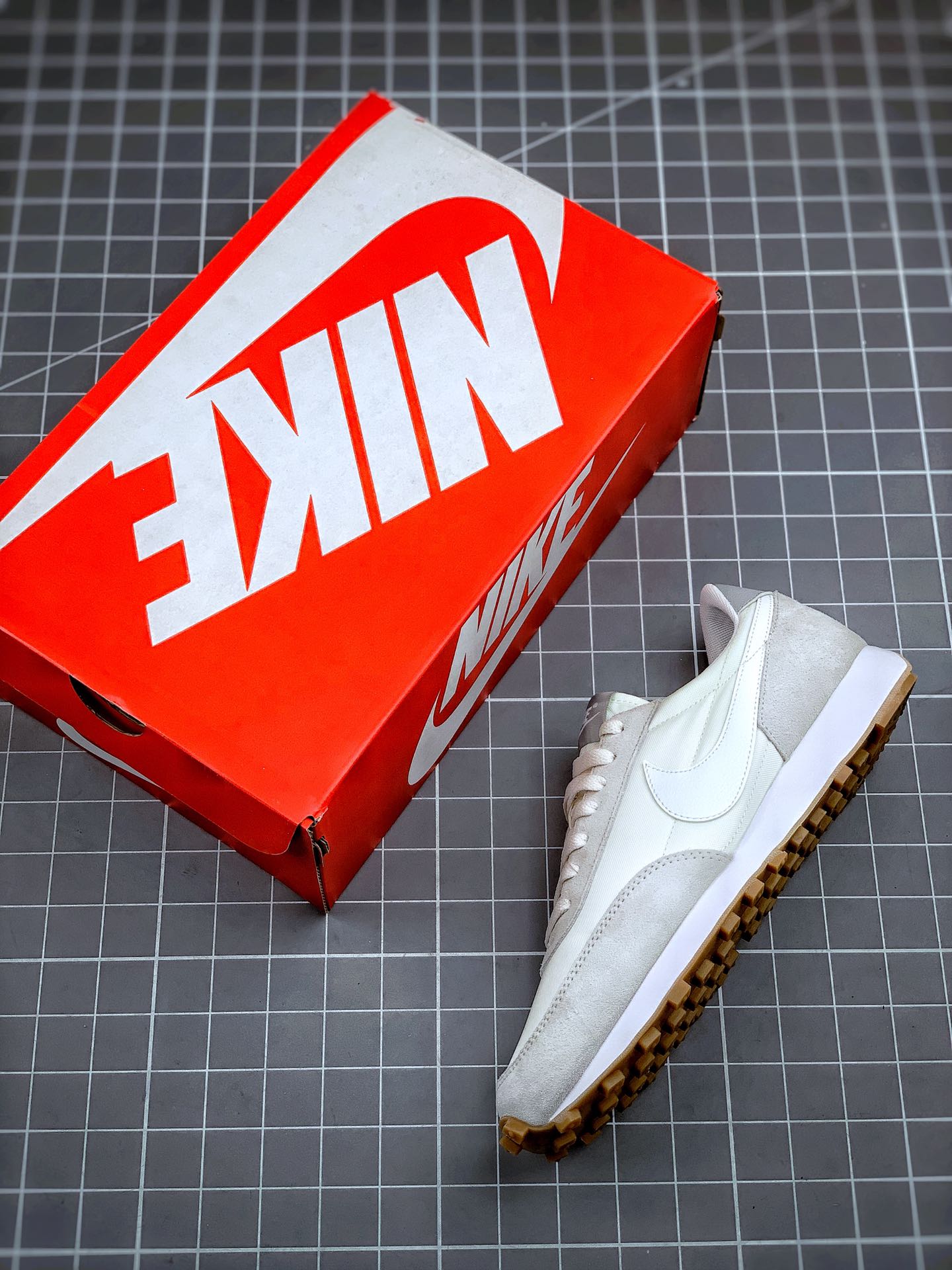 170 独家台湾进口翻毛皮出货   Nike Daybreak SP 华夫复古跑鞋   原装公司级
