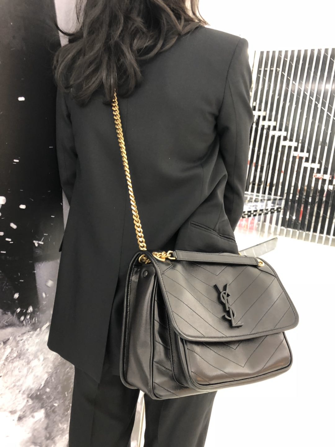Saint laurent Ysl ๐ต๐๐๐ ๐ณ๐๐๐ 28CM ๅฐ็พ็ฎ้ฎๅทฎๅ
498894/้ป่ฒ
