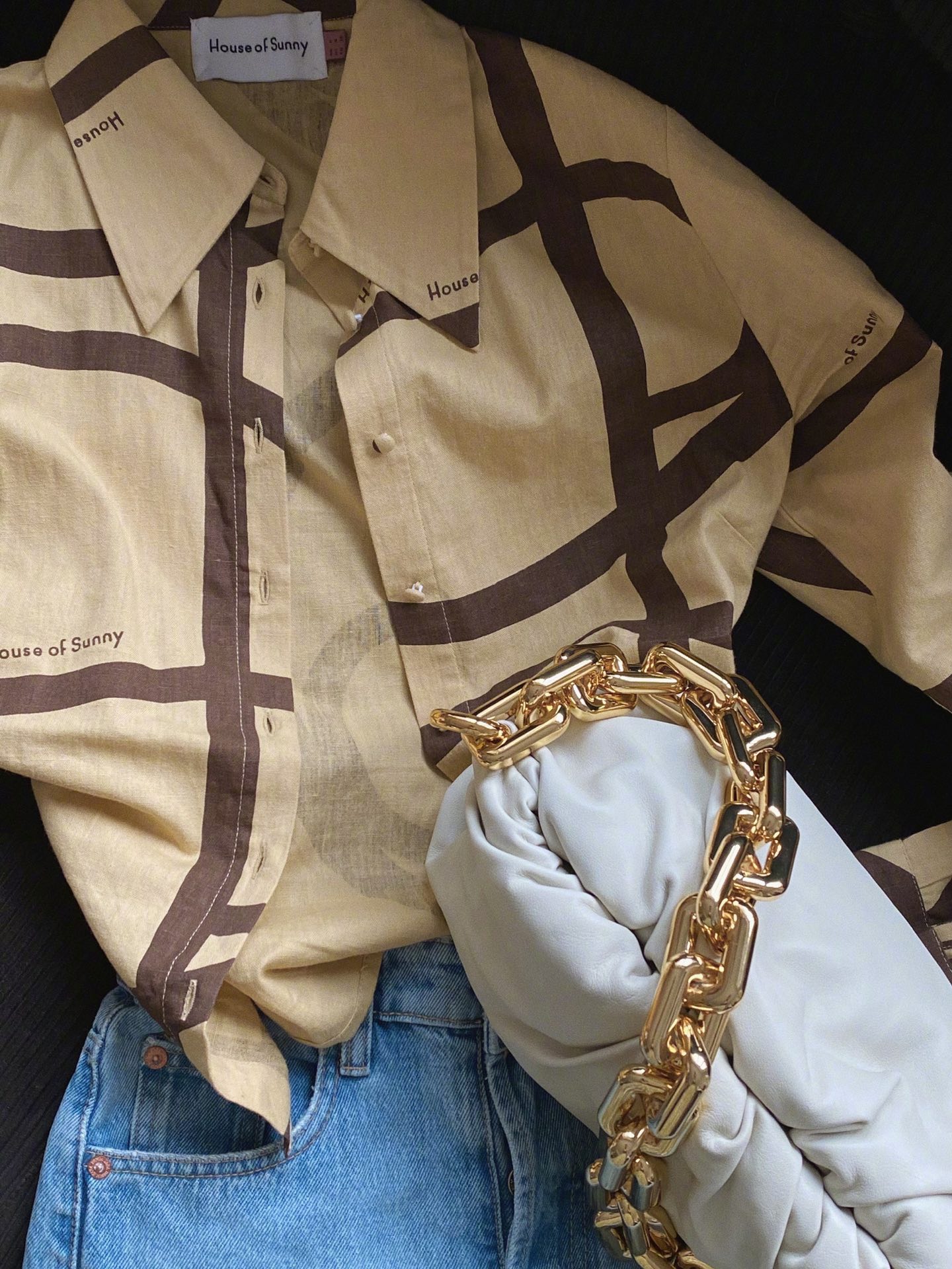 Bottega Veneta ๐๐๐ ๐พ๐๐ผ๐๐ ๐๐๐๐พ๐ 31CM BAG 620230็ฝ่ฒ/้้พ