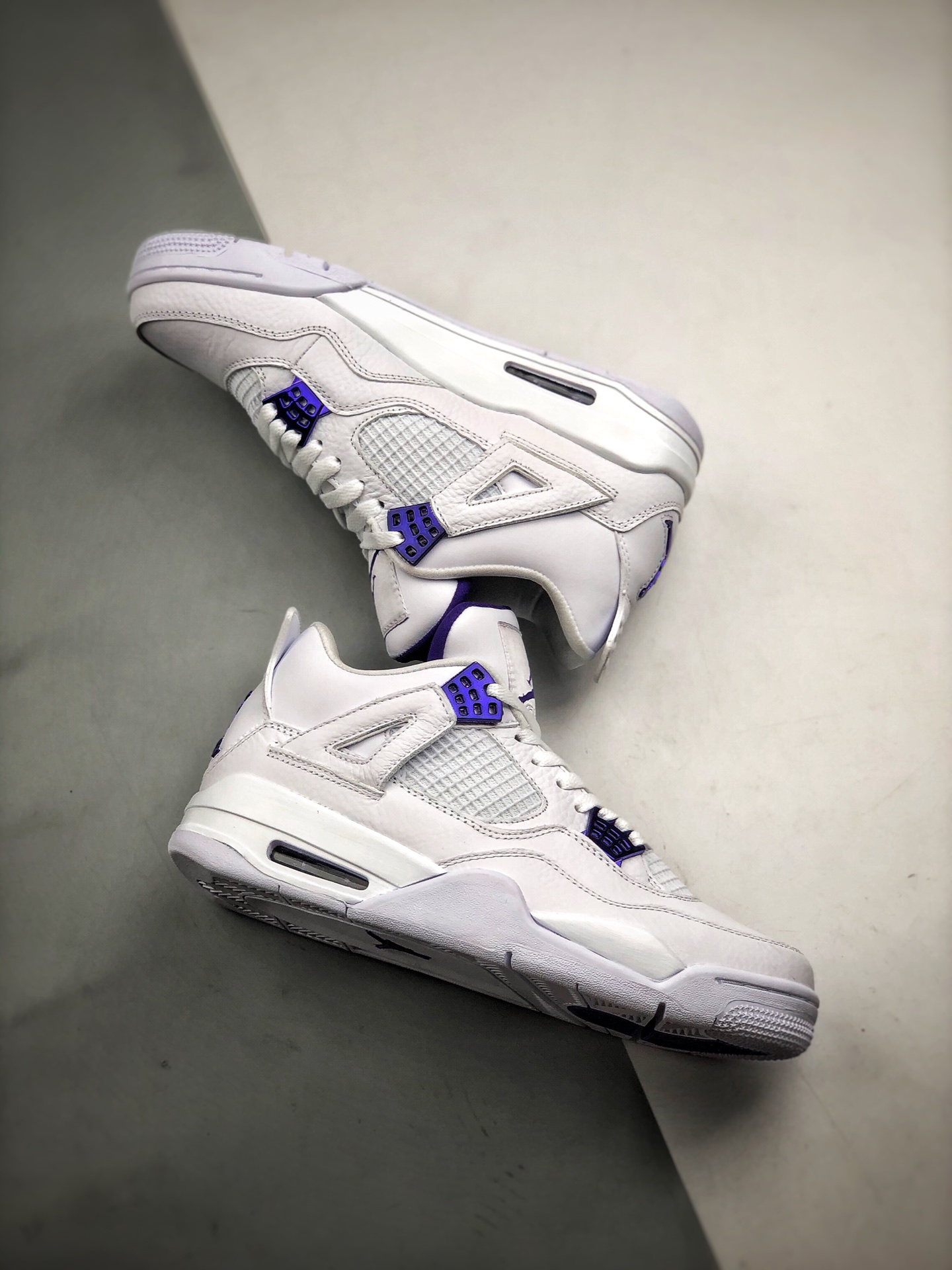 360 Air Jordan 4 “ Purple Metallic” 金属紫 原装头层