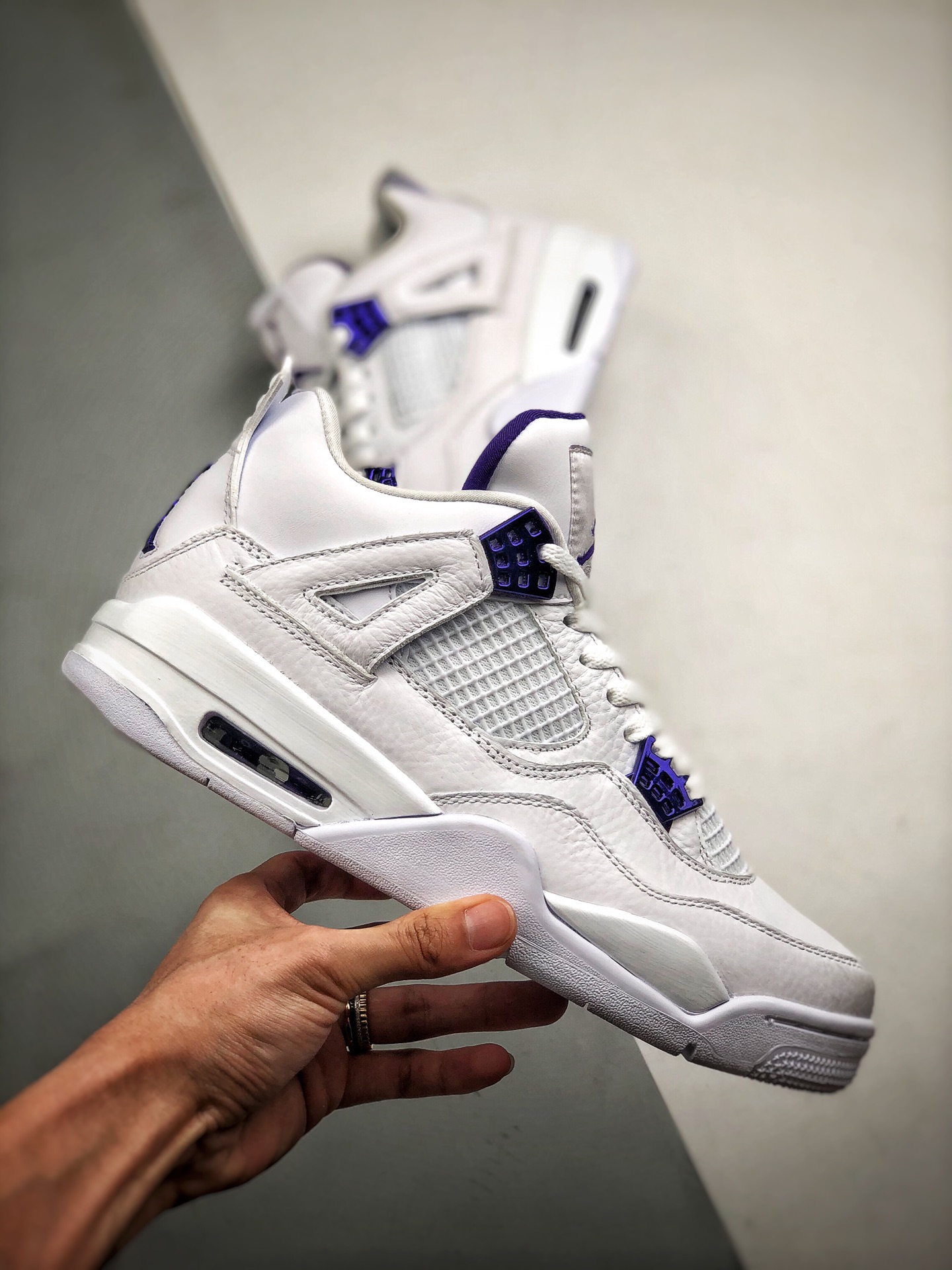 360 Air Jordan 4 “ Purple Metallic” 金属紫 原装头层