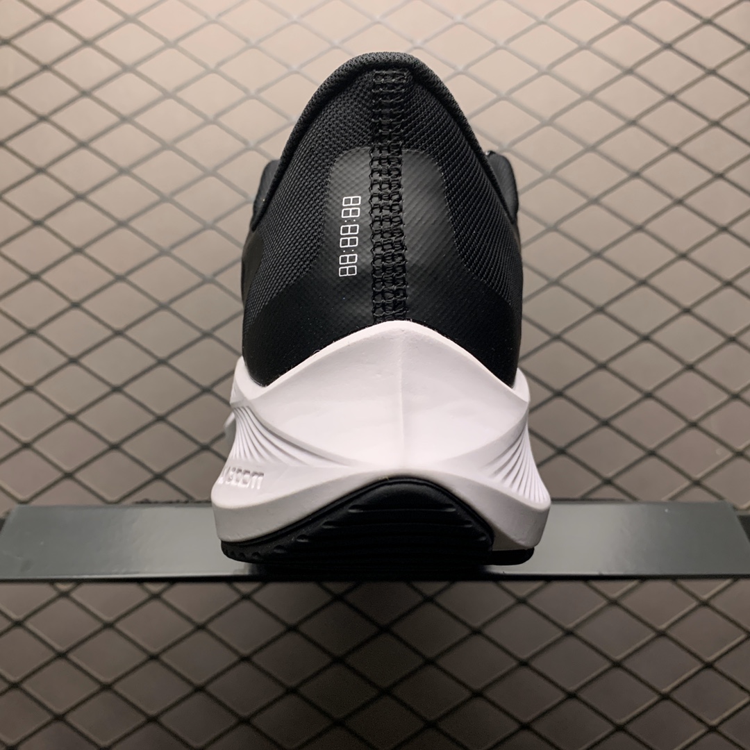 200 Nike Air Zoom Winflo 7代 网面透气 训练跑步鞋 CJ0291-005